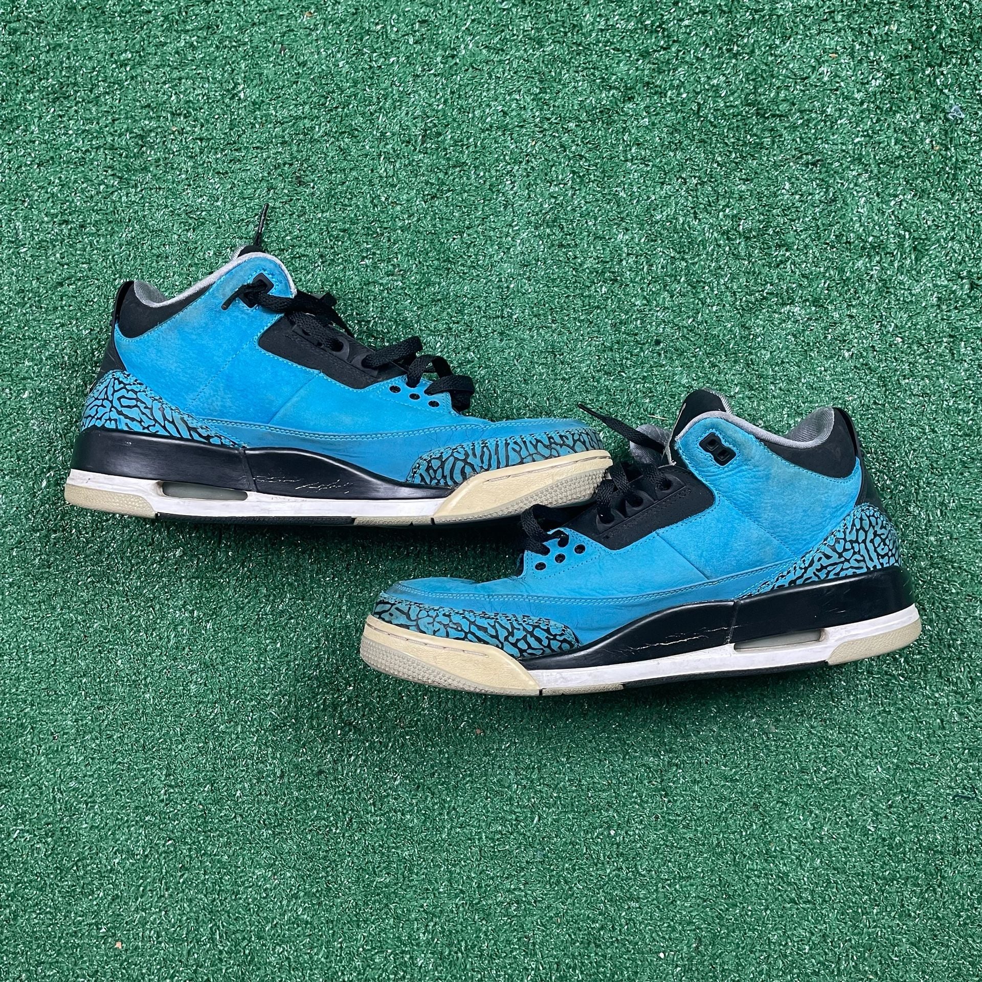 Jordan Air Jordan 3 Retro Size 12 Powder Blue 3
