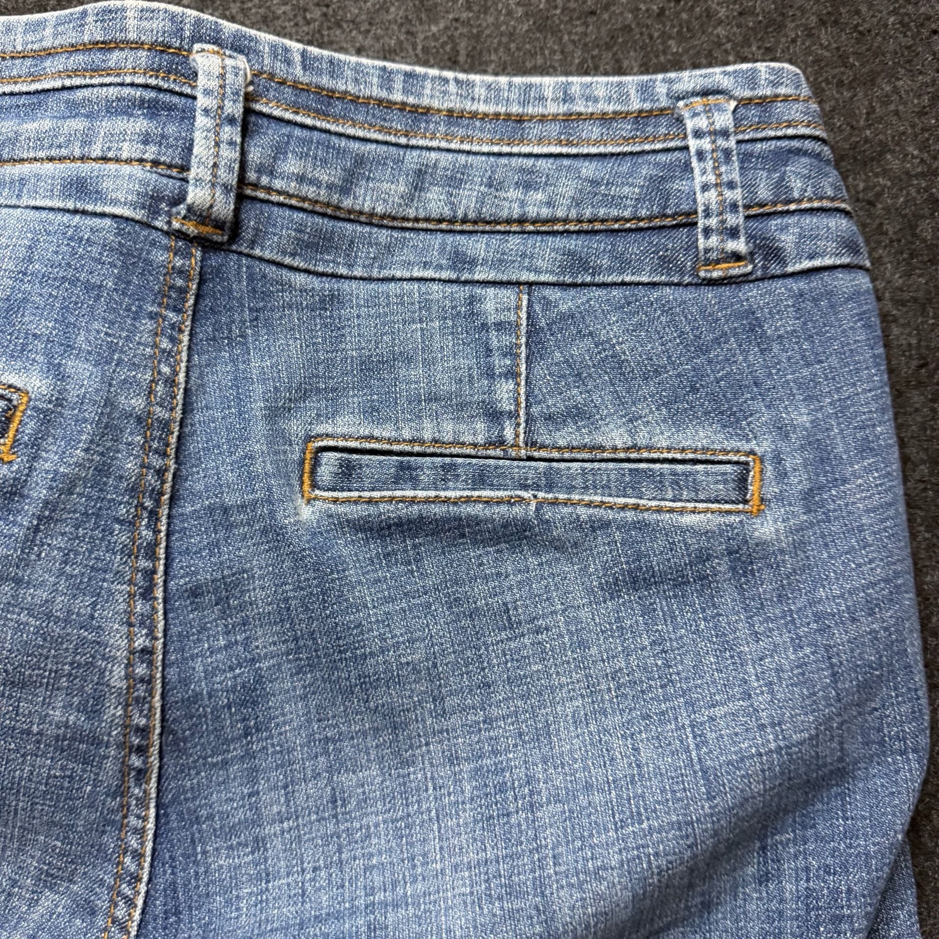 Lee Flare Jeans Size 6 Medium Wash Denim 8
