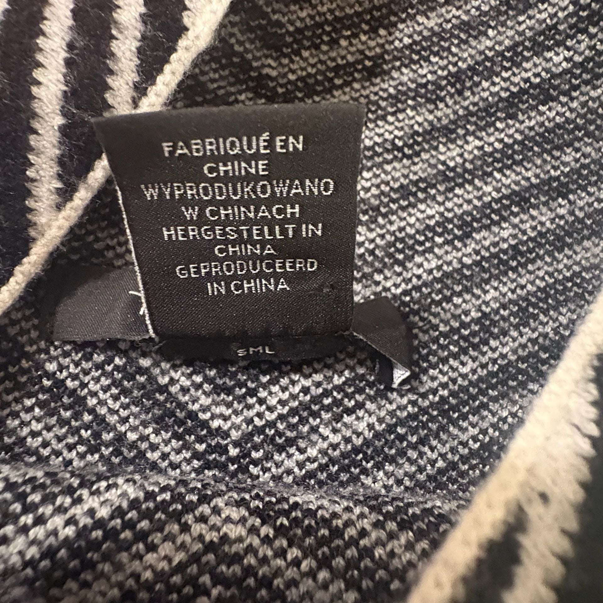 Tahari XL Women’s Black White Striped Mock Neck Chevron Geometric Sweater  7