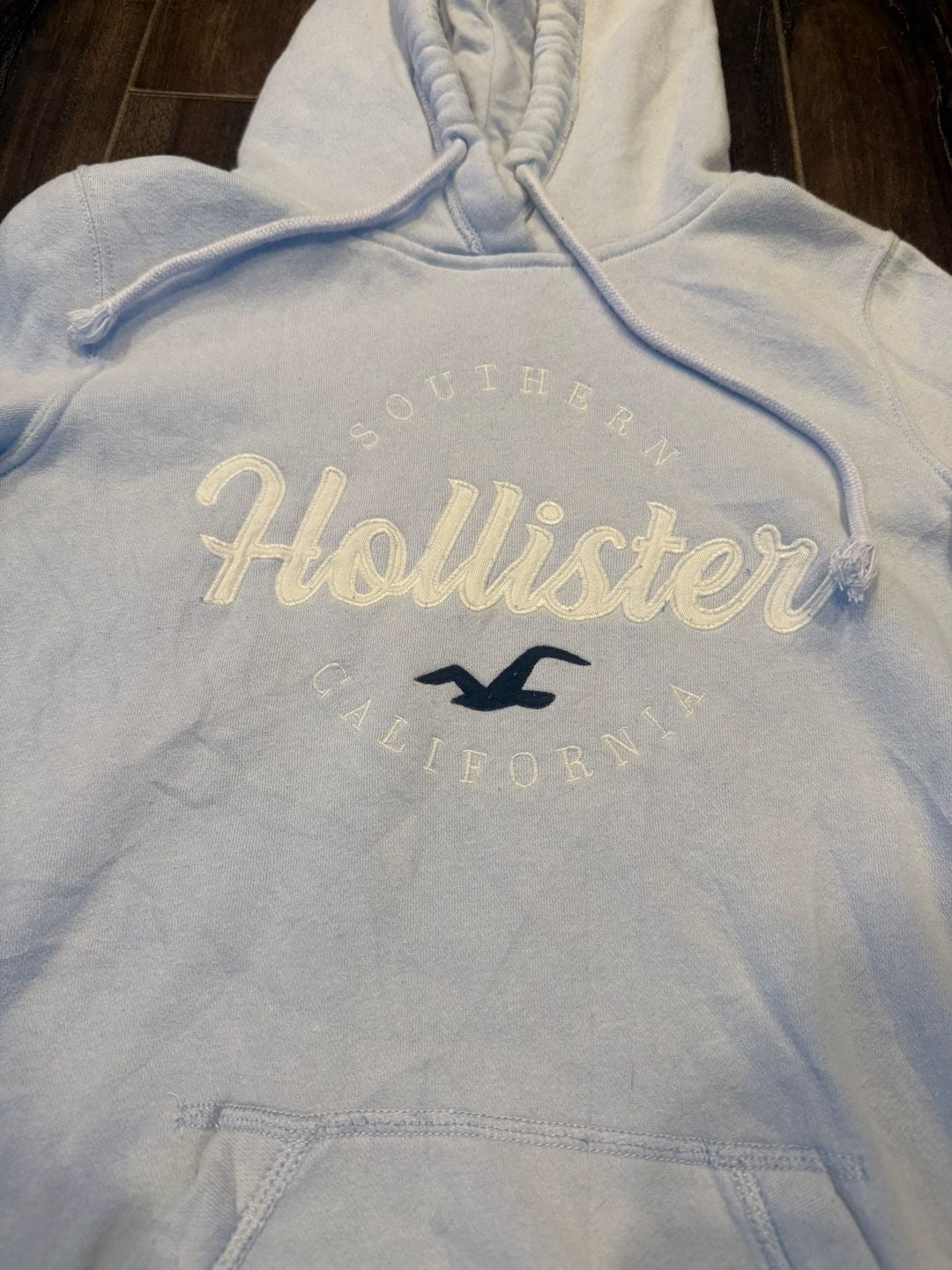 Hollister Hoodie 3
