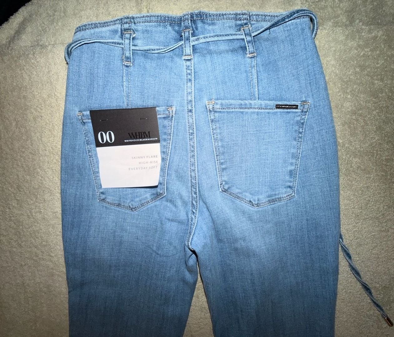 White House Black Market Belted Skinny Flare Jeans Size 00 Blue Denim 9