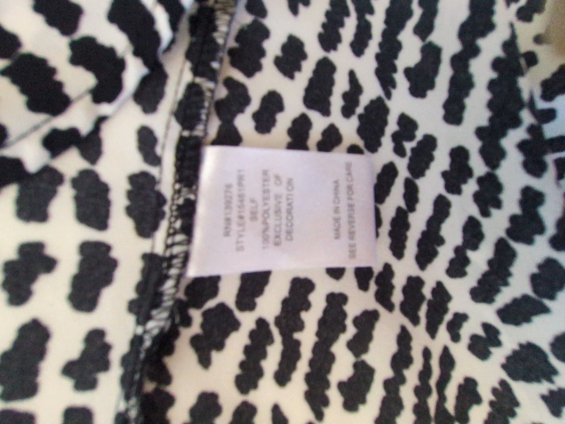 Daniel Rainn Embroidered Neck Blouse Size M Black White Print 5