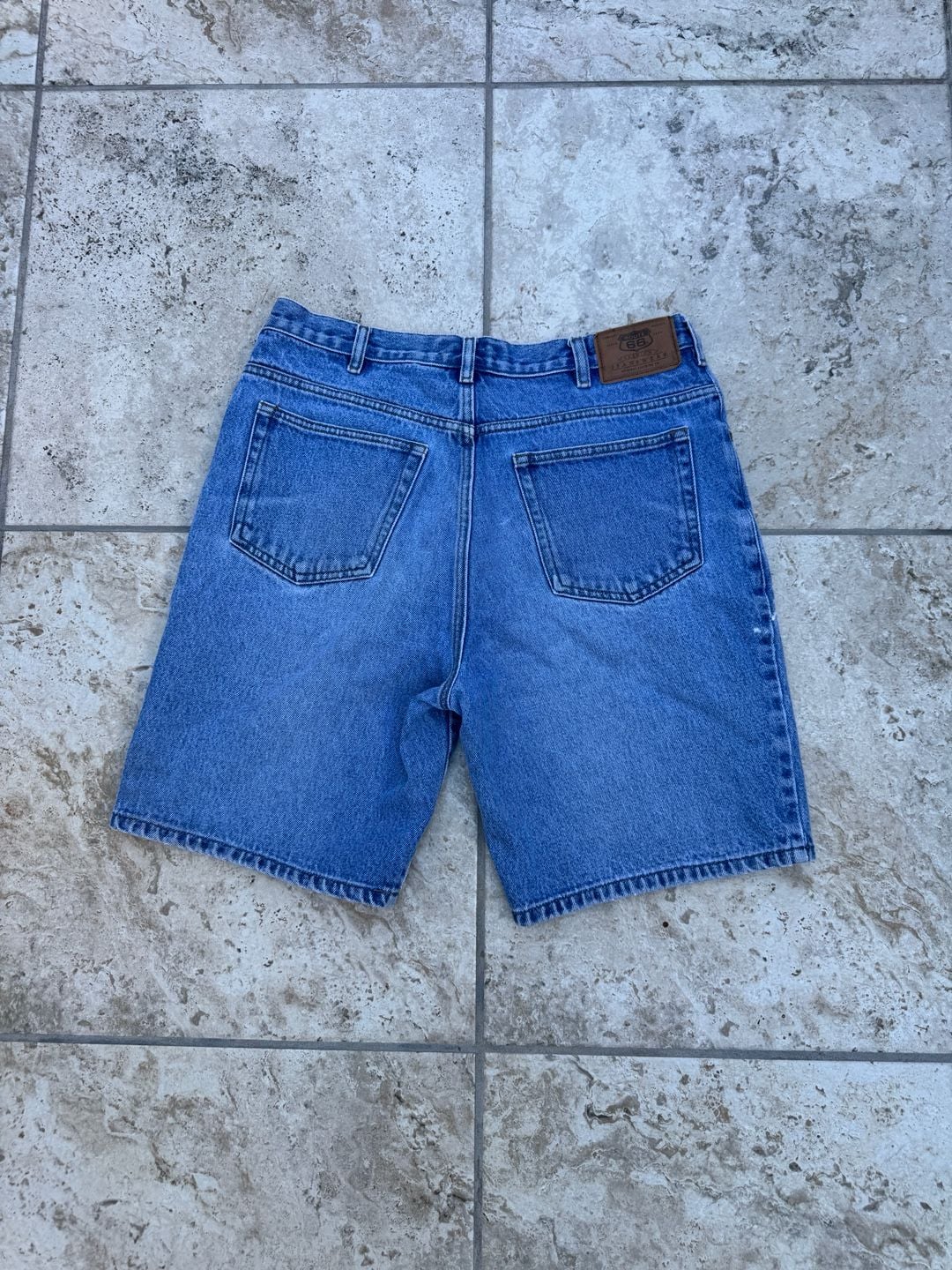 Product thumbnail 6