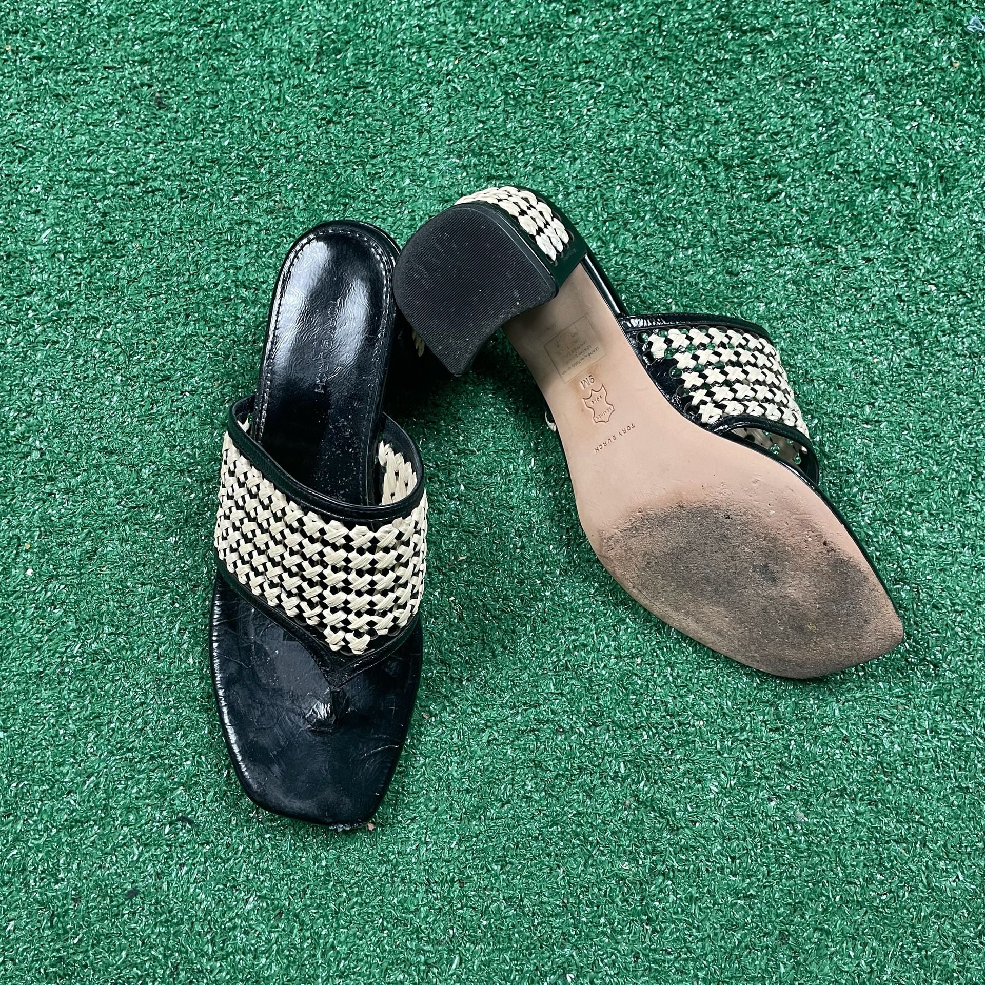 Tory Burch Woven Raffia Heeled Sandals Size 9M Black 7