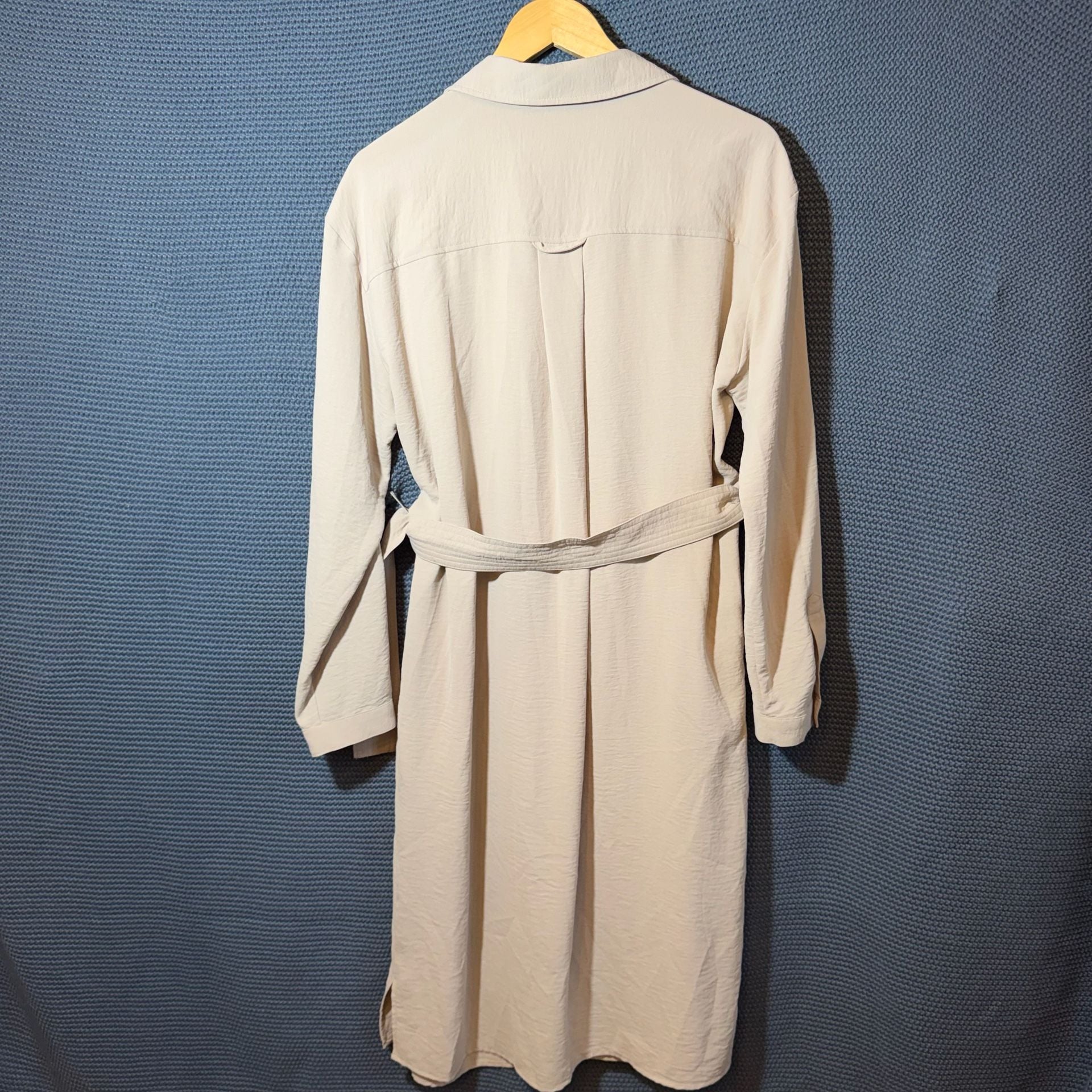 Calvin Klein Utility Shirt Dress Size M Beige Long Sleeve Belted 6