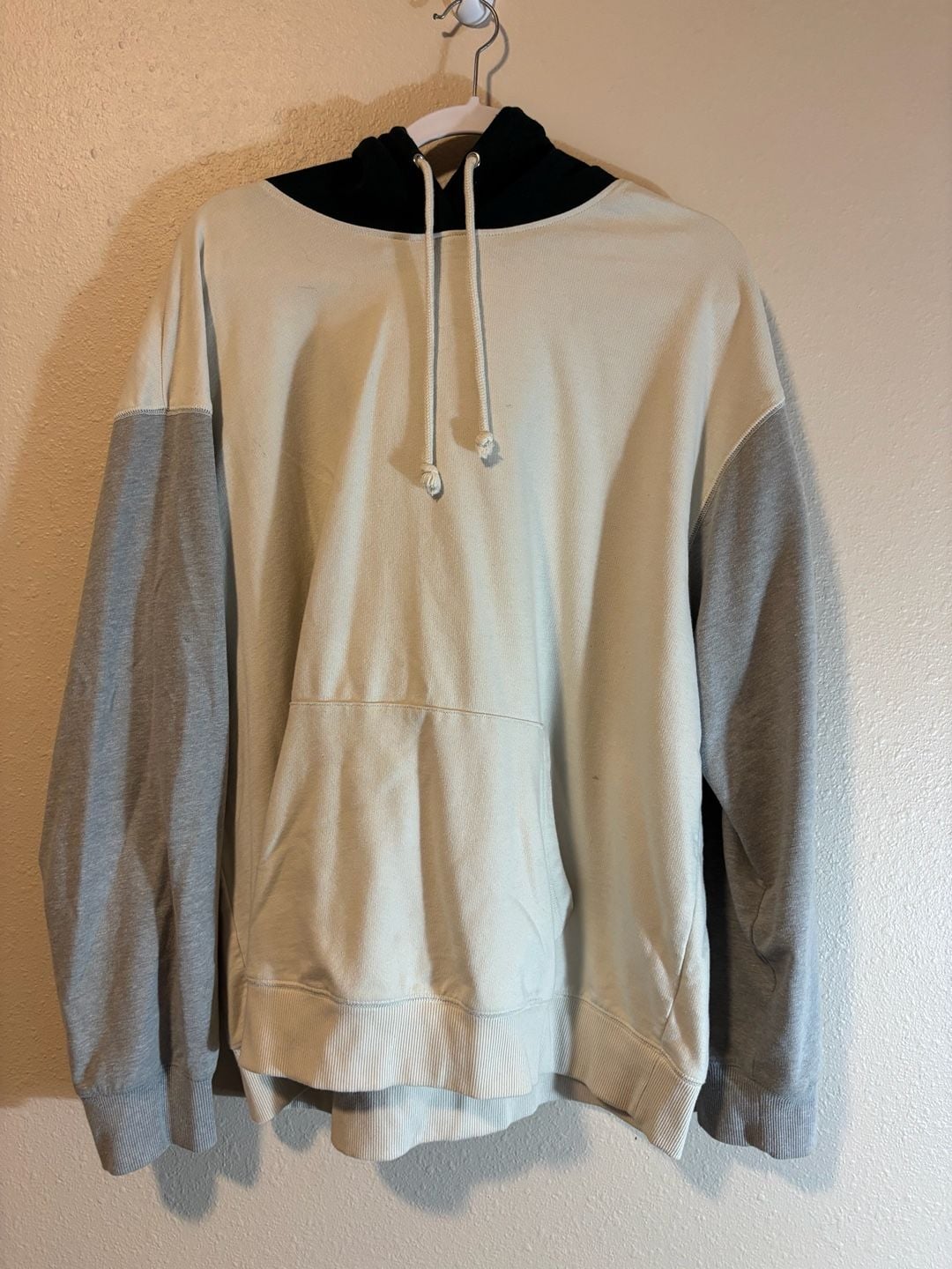 Original Use Colorblock Hoodie Beige Gray Black 2