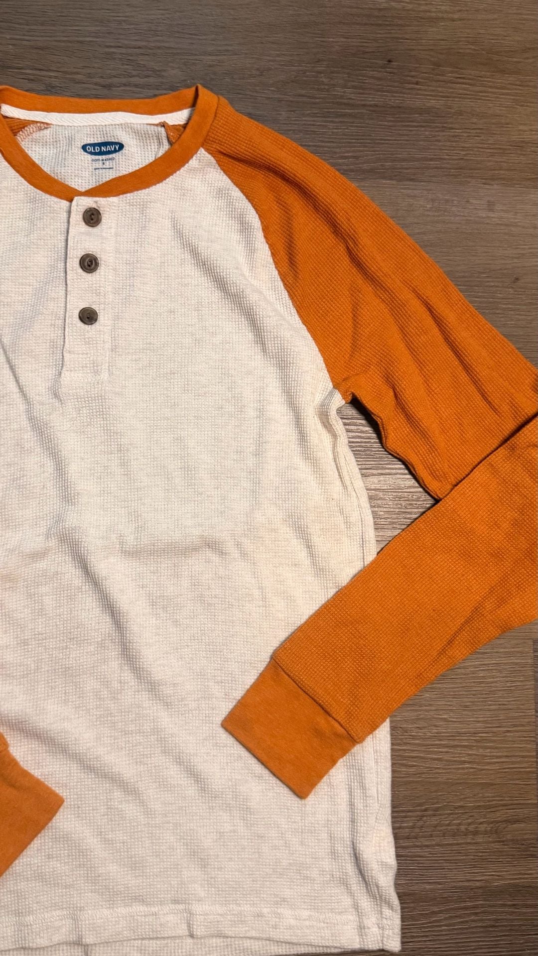 Old Navy Soft-Washed Thermal Henley Size S Orange Cream Raglan Long Sleeve 2