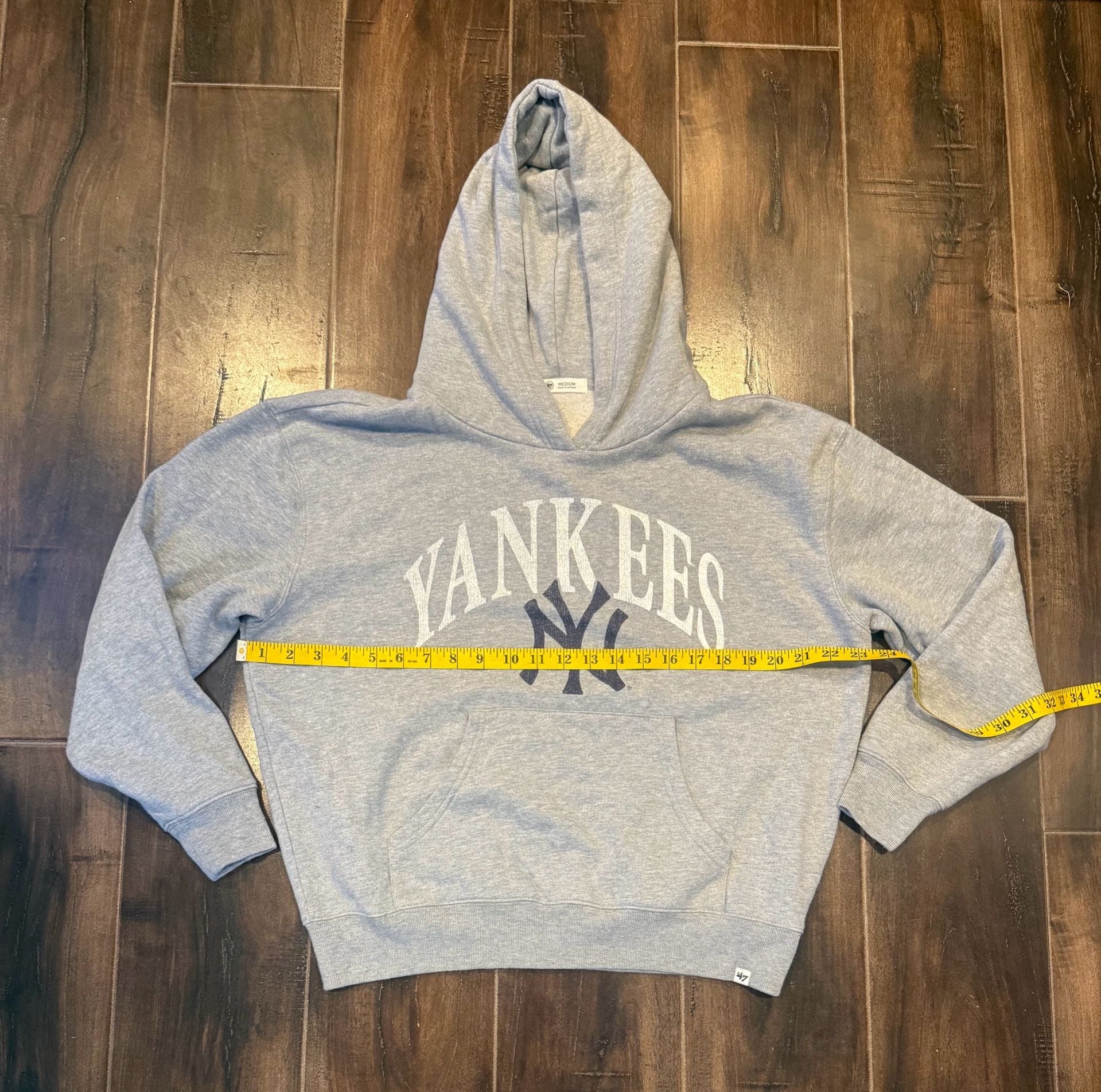 '47 Brand New York Yankees Hoodie Size Medium Grey 6