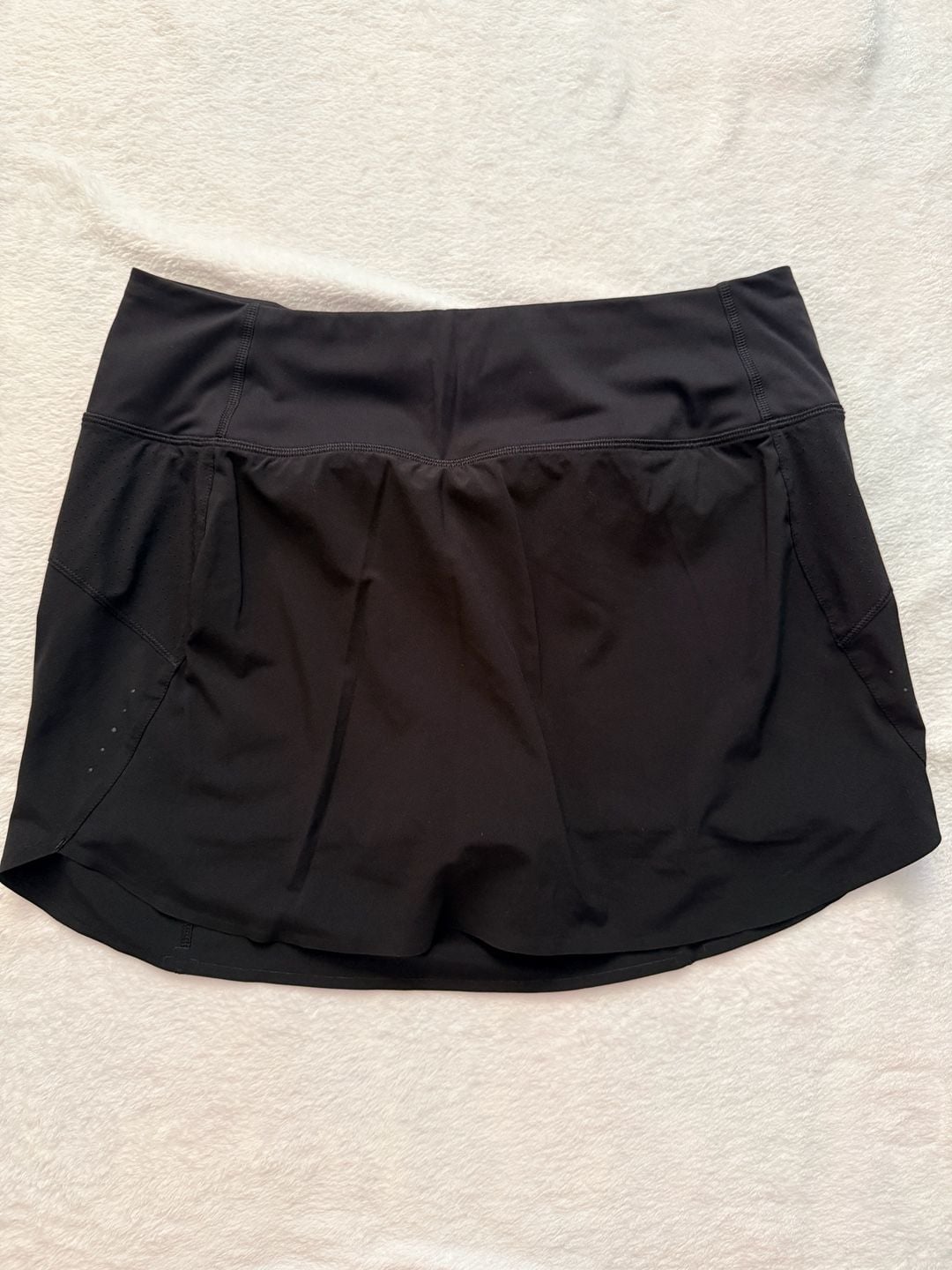 Athleta Run With It Skort Size M Black Athletic Skirt 2