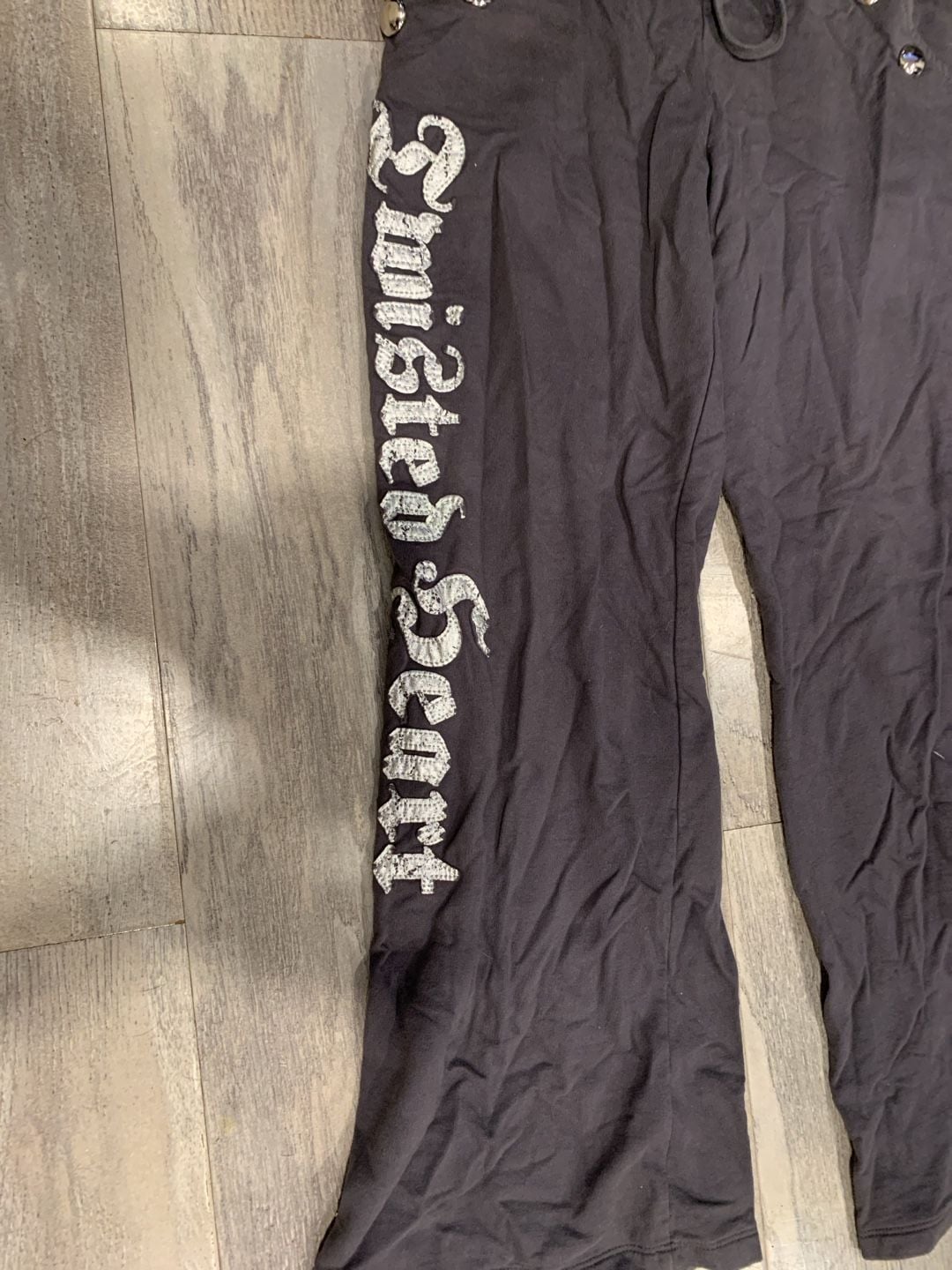 Twisted Heart Sweatpants Size M Grey Rhinestone Y2K 3