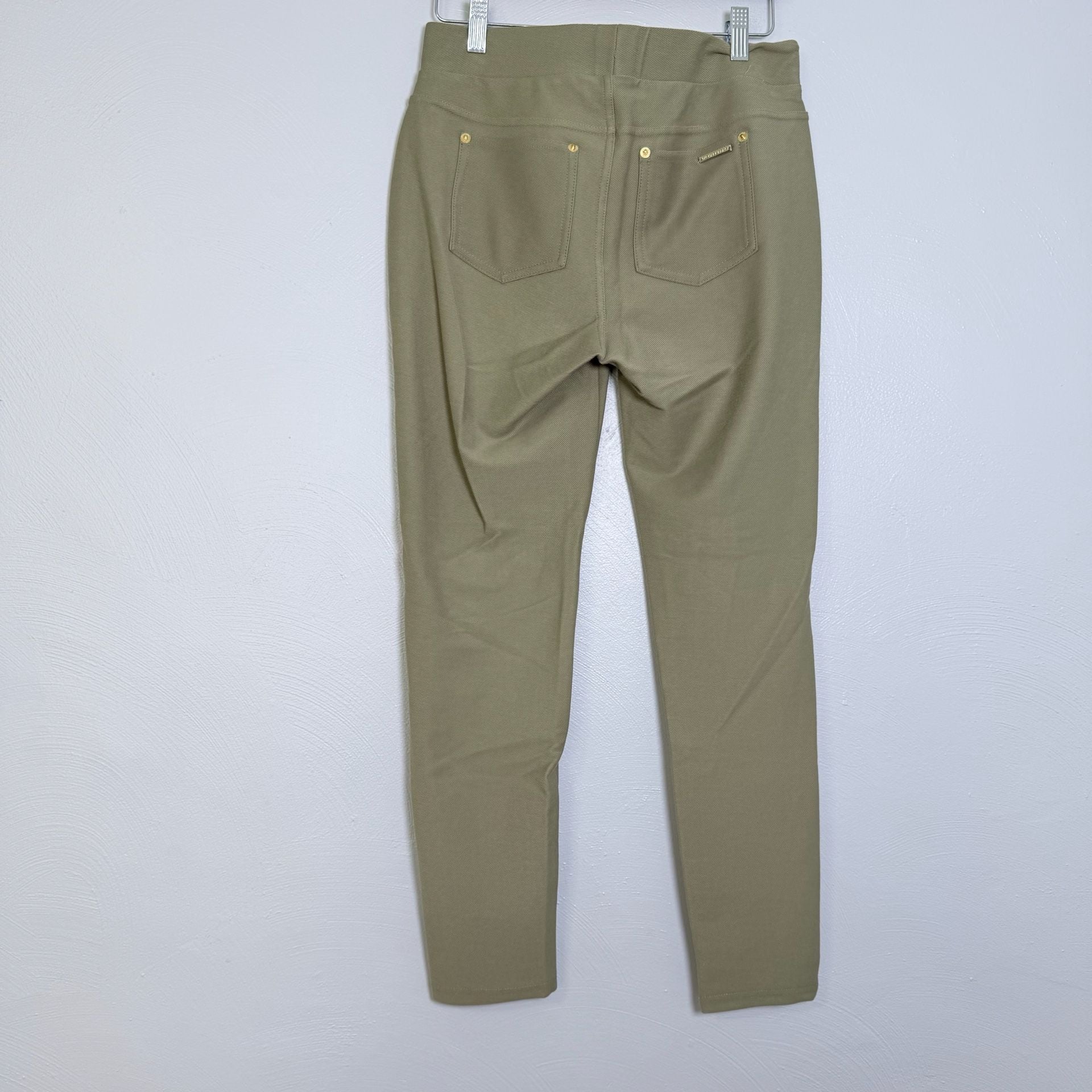 Women With Control Stretch Pull-On Ankle Pants Green M 3