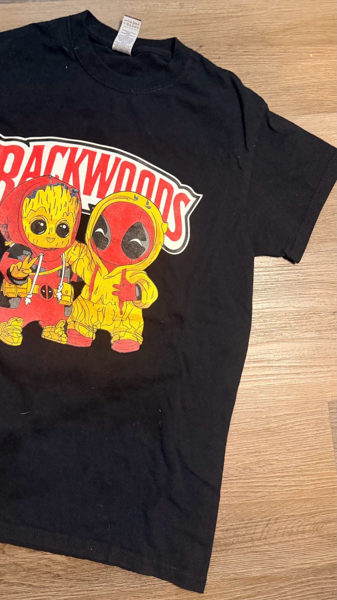 Gildan Backwoods Deadpool Groot Graphic T-Shirt Size S Black 1