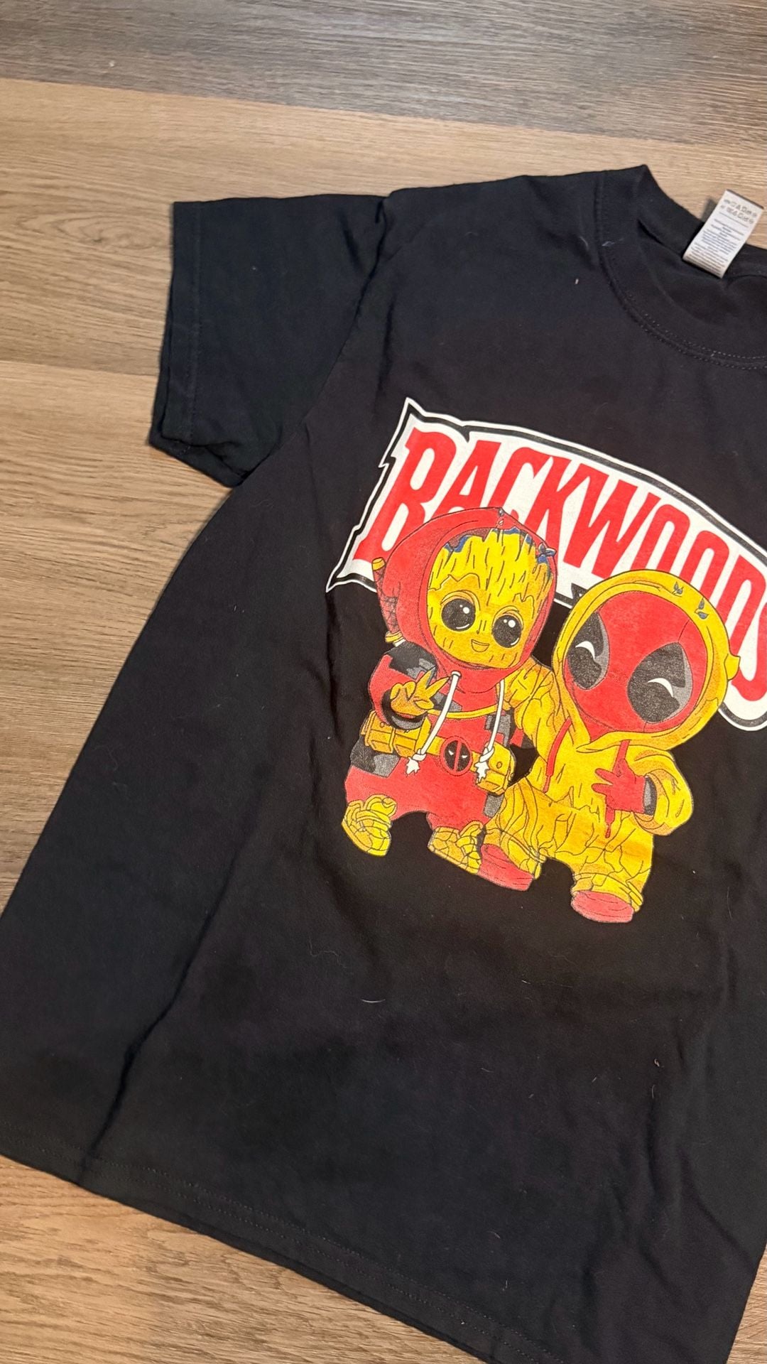 Gildan Backwoods Deadpool Groot Graphic T-Shirt Size S Black 2
