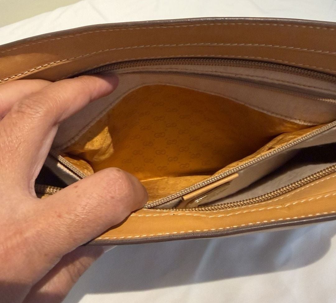 Gucci Micro GG Supreme Handbag Brown Tan Leather 8