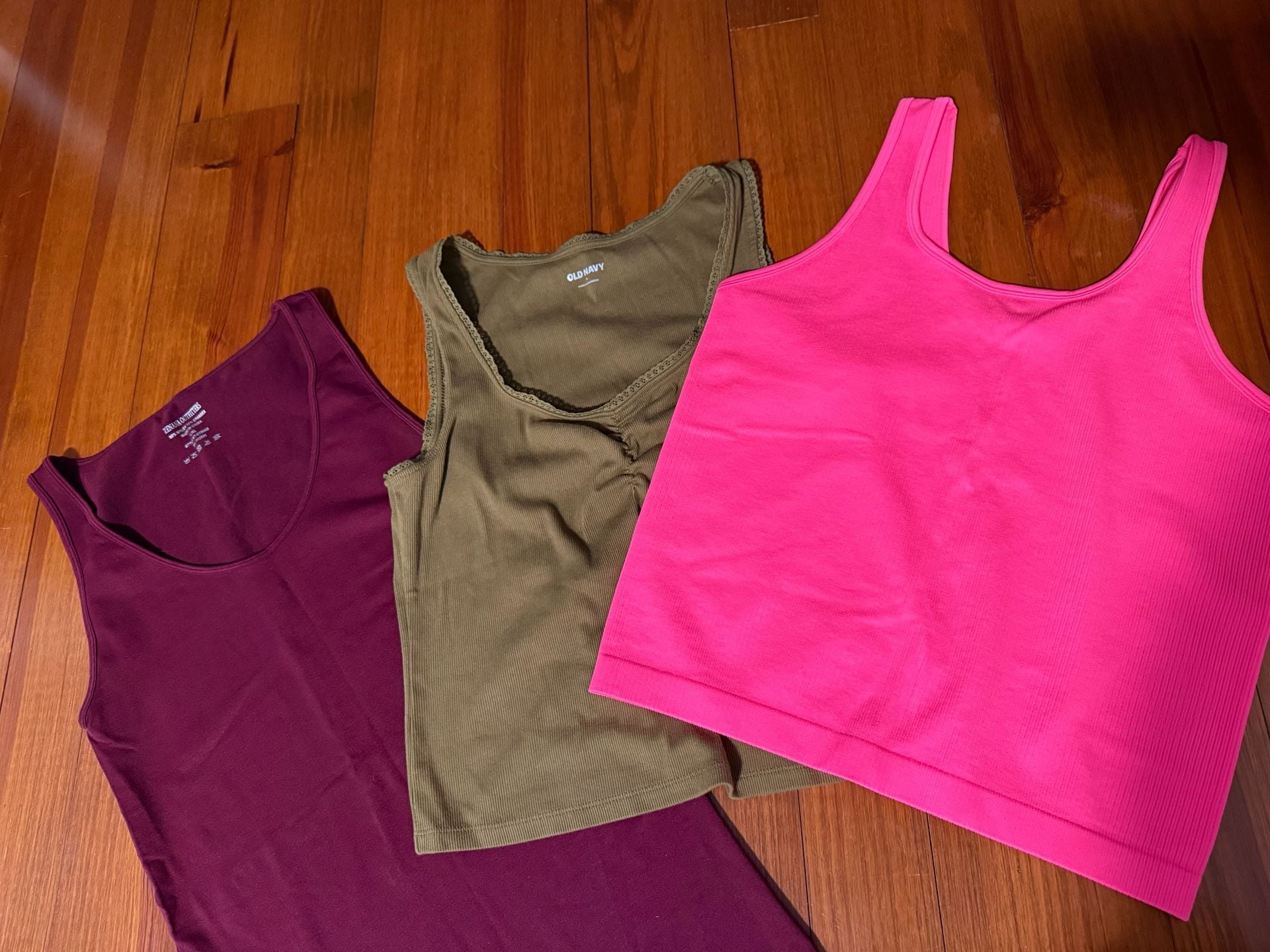 Zenana Outfitters Tank Top Size L/XL. Lot of 3 1