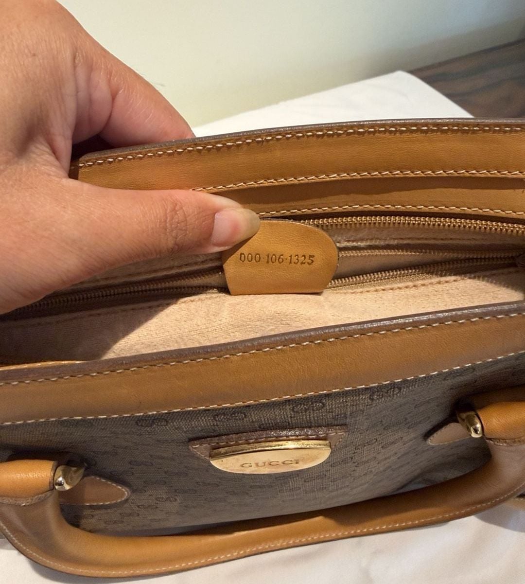 Gucci Micro GG Supreme Handbag Brown Tan Leather 9