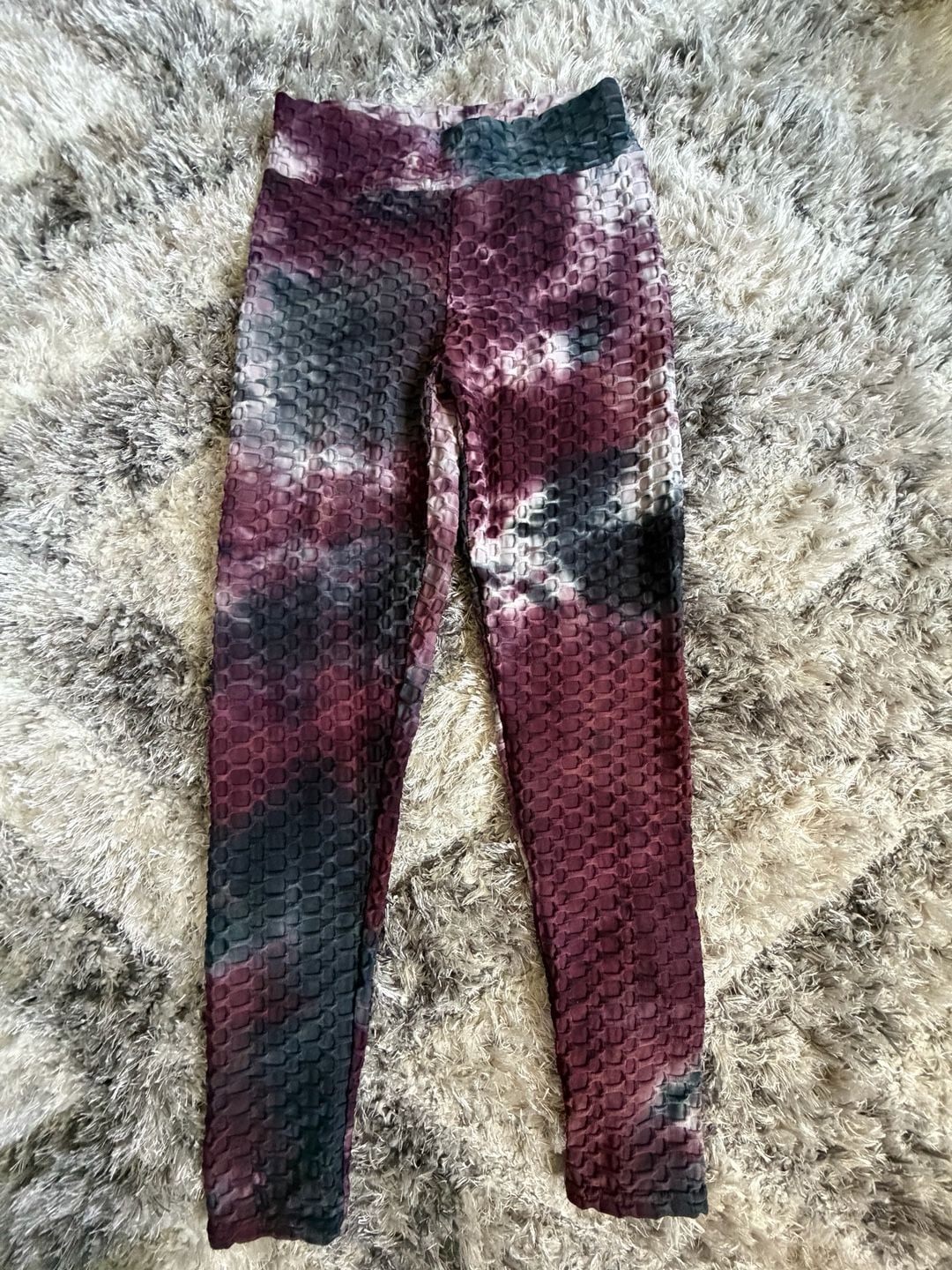 AQ-Sport Honeycomb Bubble Leggings Size L Maroon Tie Dye 2