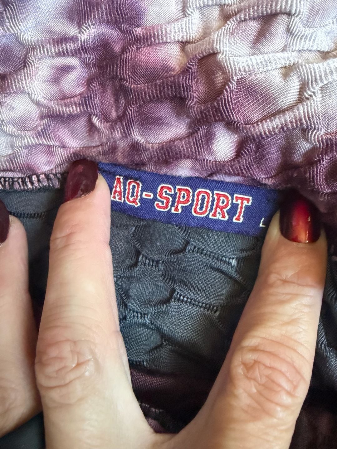 AQ-Sport Honeycomb Bubble Leggings Size L Maroon Tie Dye 3