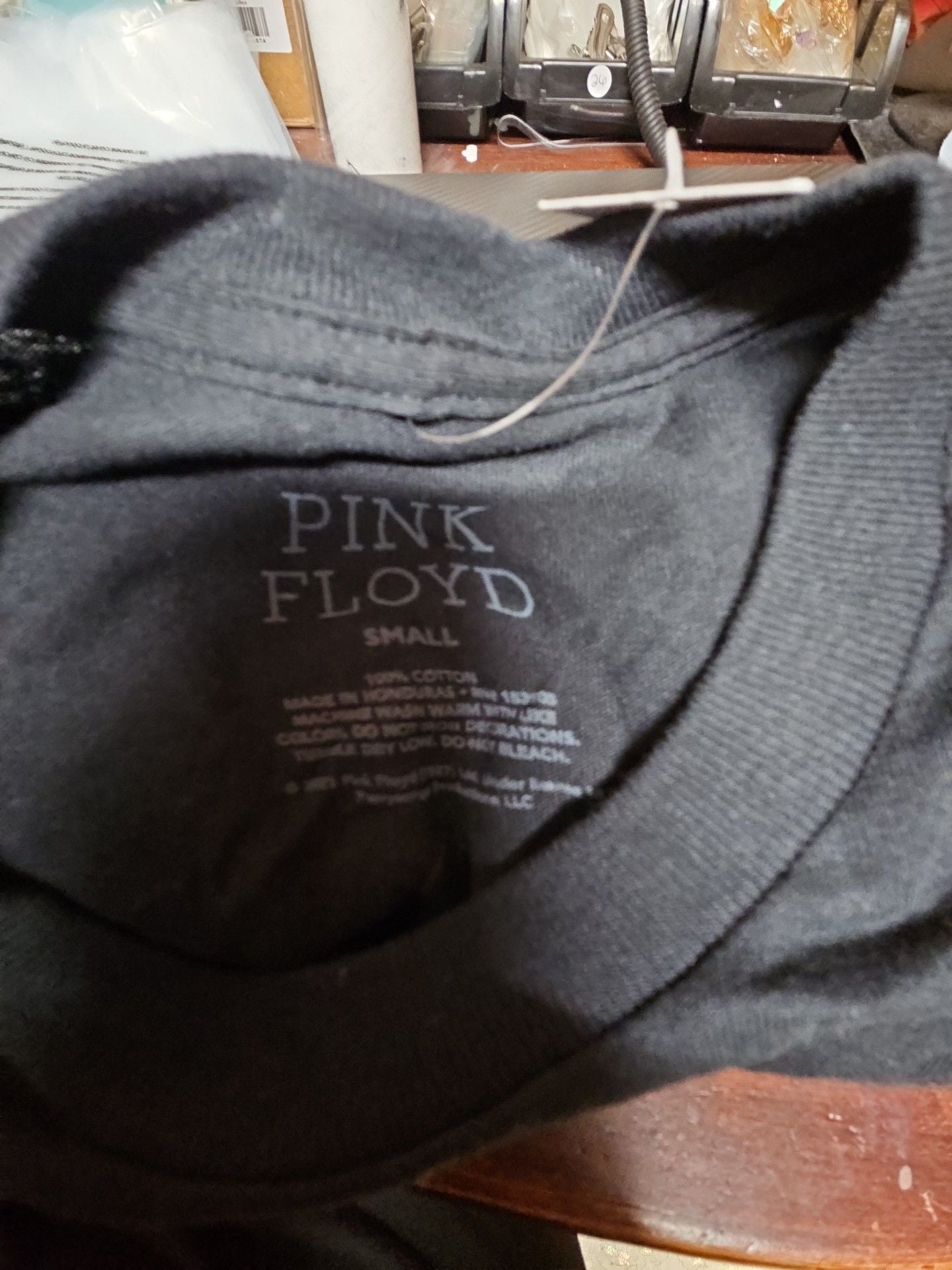 Pink Floyd In Concert T-Shirt Size Small Black 6