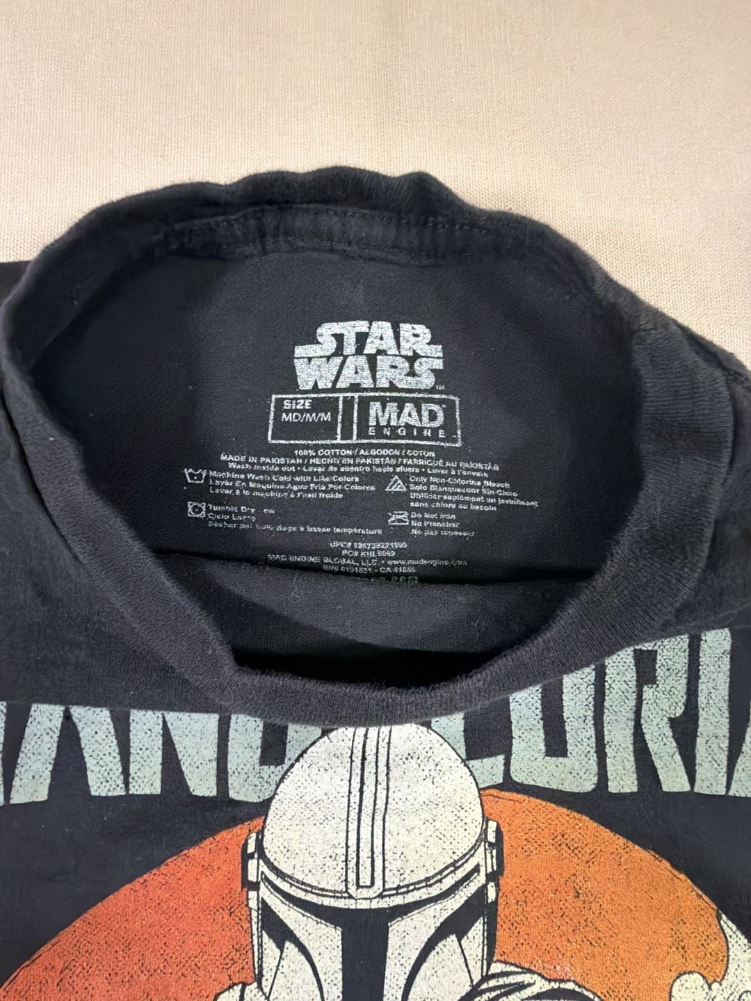 Star Wars The Mandalorian Graphic T-Shirt Black MD/M 2