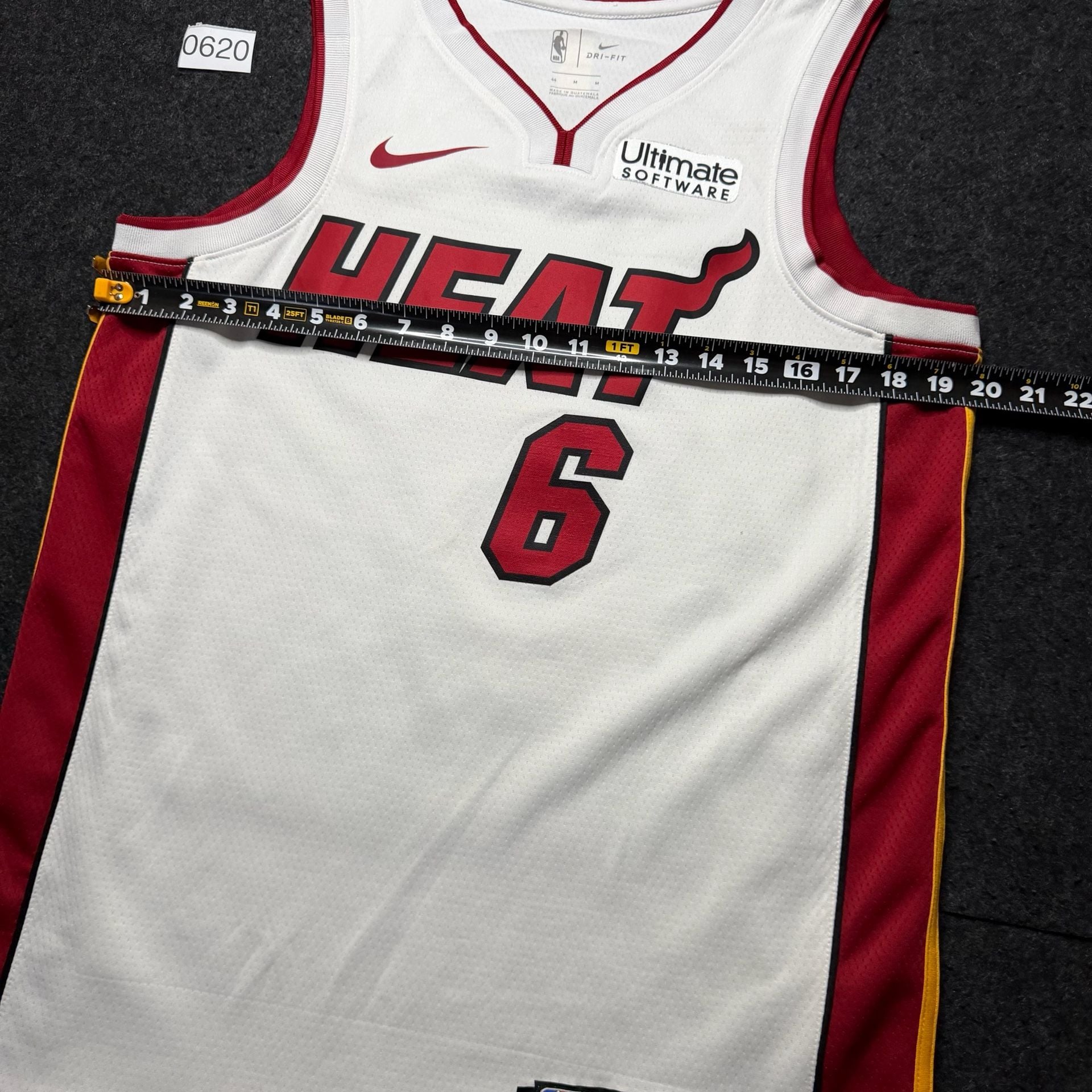 Nike Miami Heat LeBron James 6 Jersey Size 44 Medium White Swingman 8
