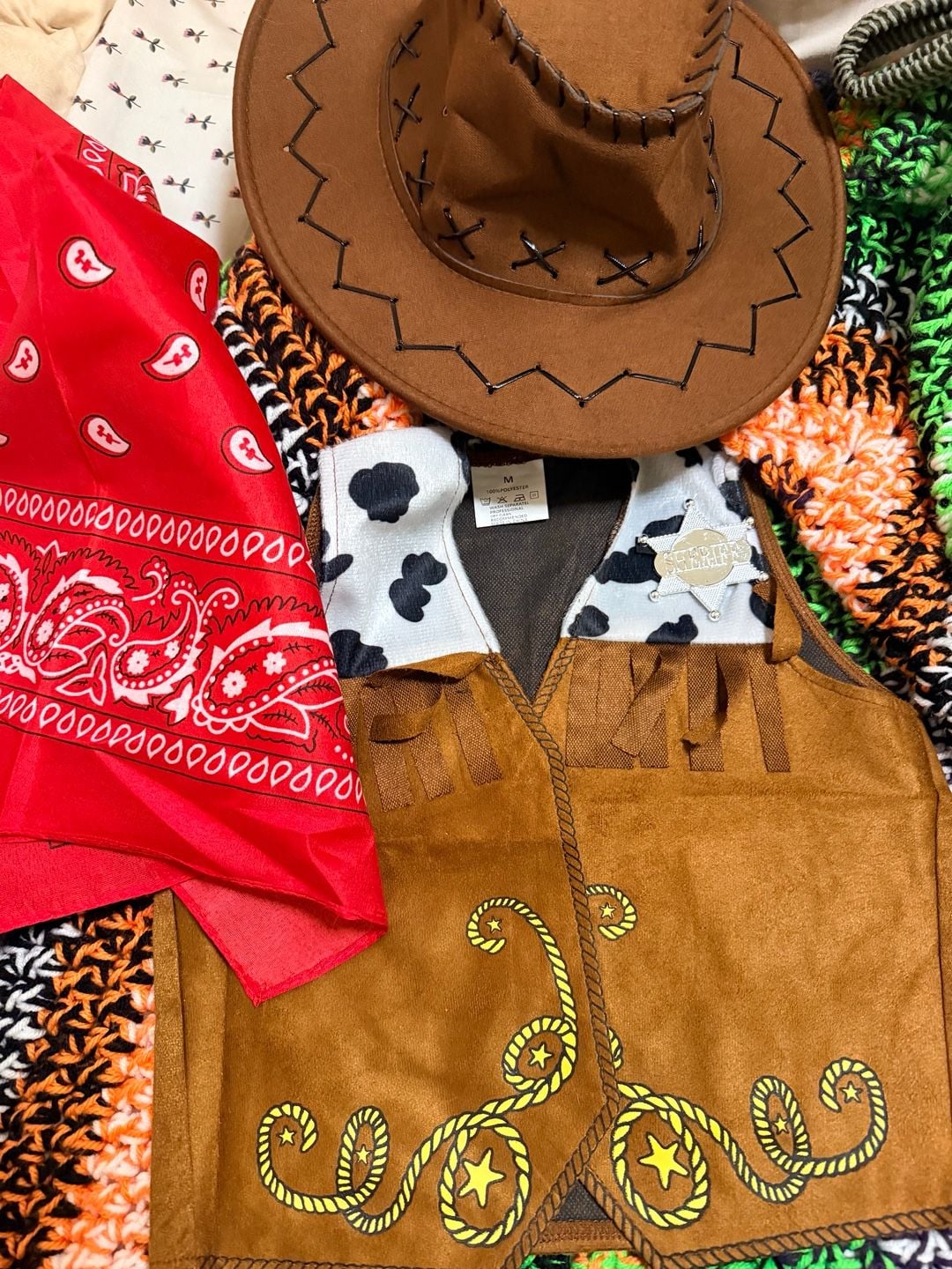 Unbranded Cowboy Costume Vest Pants Hat Red Bandana Size M 1
