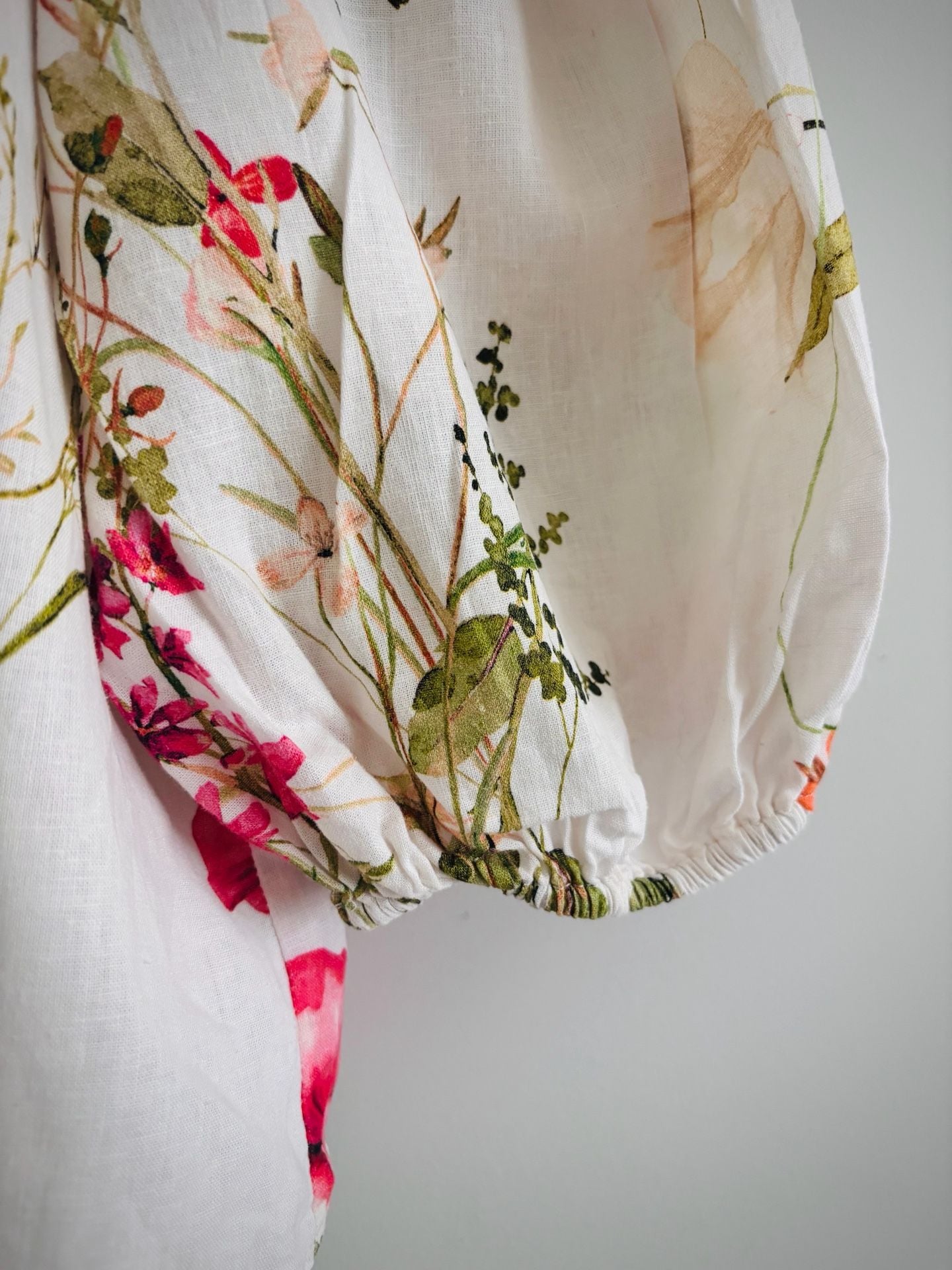 H&M Floral Blouse Size M Linen Blend Puff Sleeve Button Front Top 6
