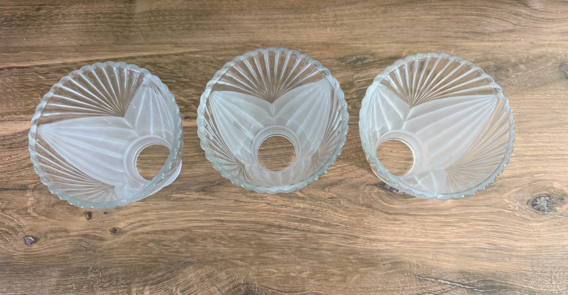 Art Deco Frosted Glass Lamp Shades Set of 3 5