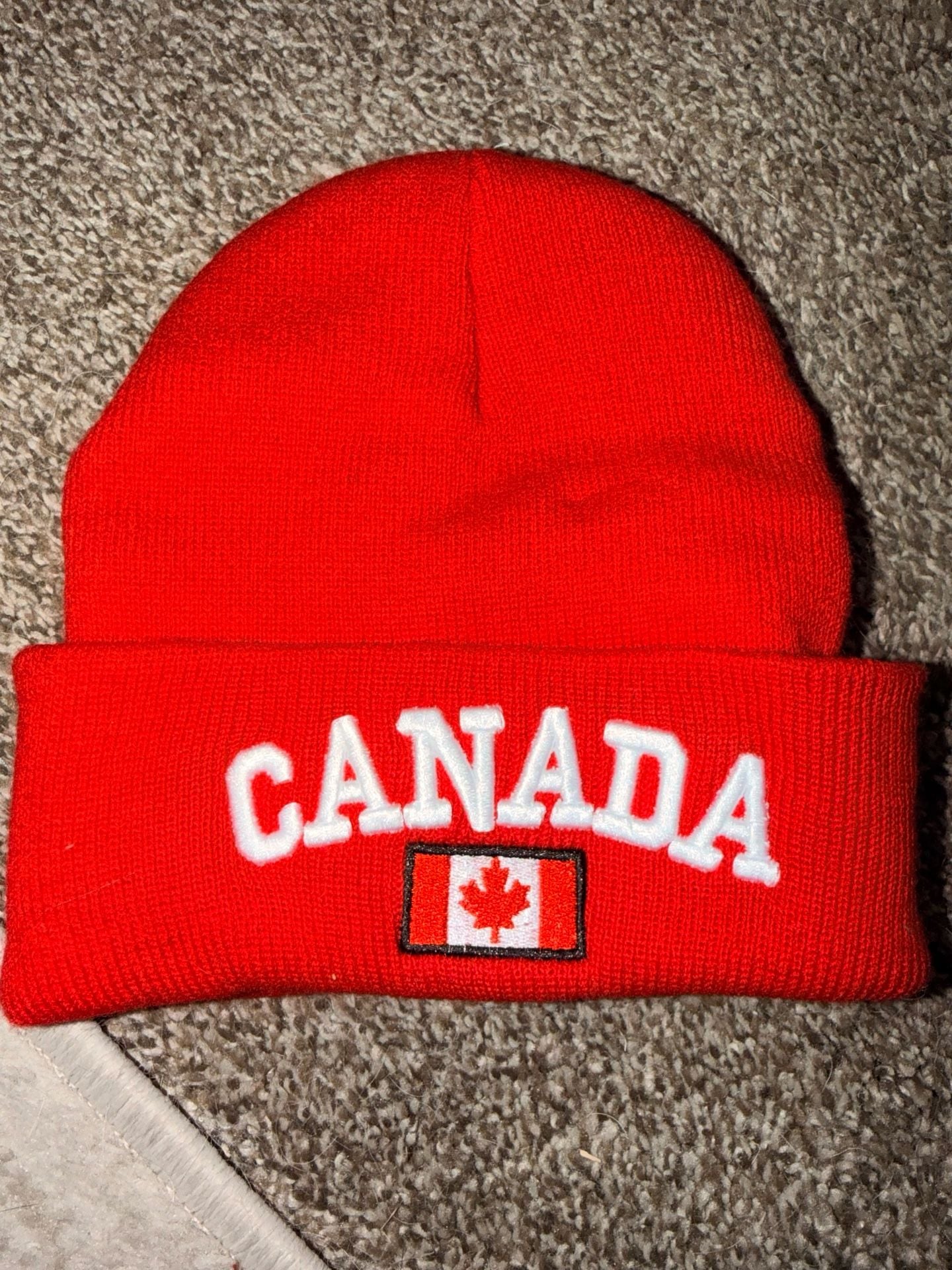 Canada Embroidered Red Cuffed Knit Beanie Hat 2