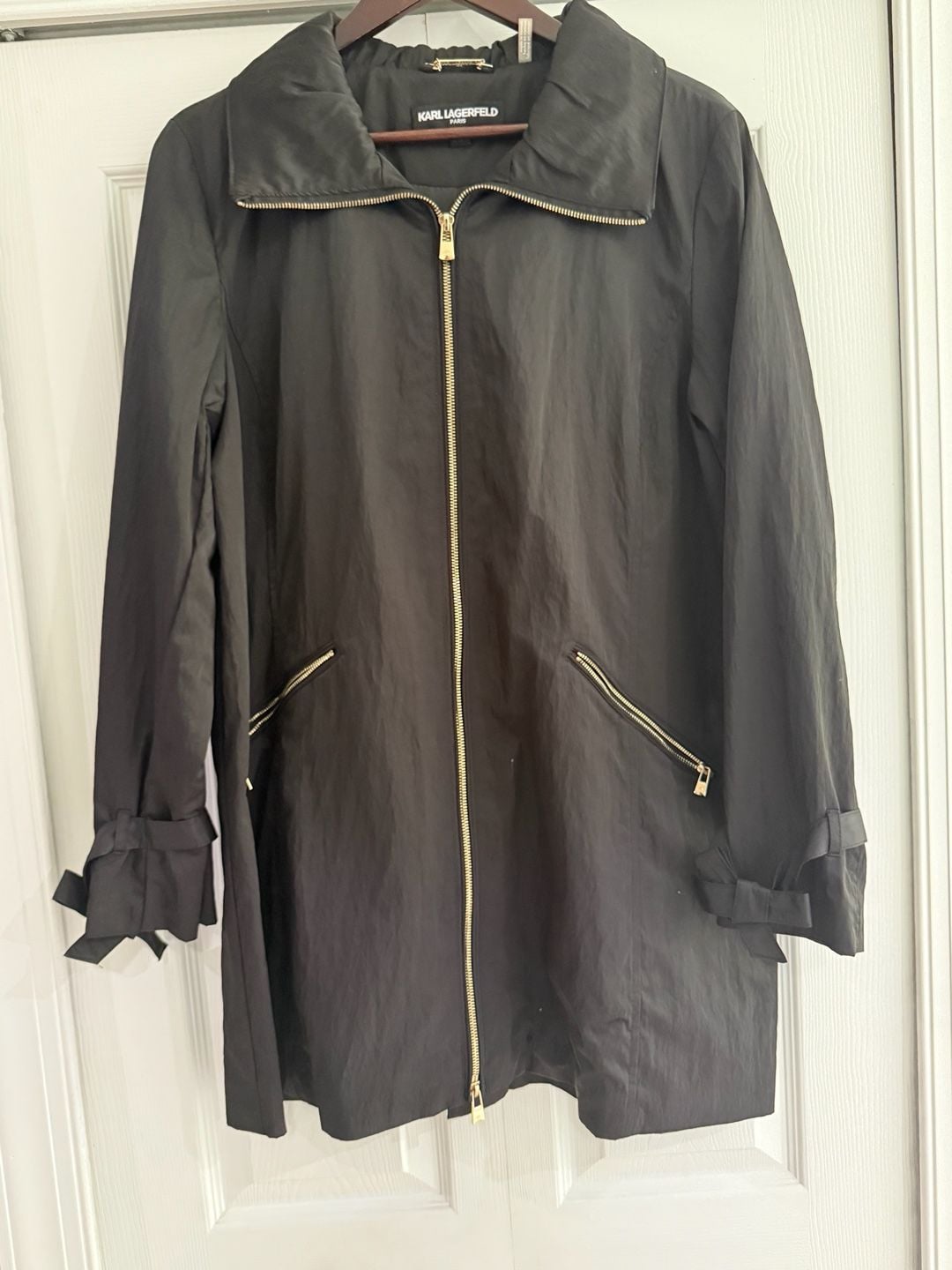 Karl Lagerfeld Paris Raincoat Size XL Black Bow Detail 4