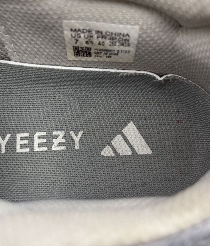 Adidas Yeezy Boost 700 Wave Runner Size 7 Solid Grey 5