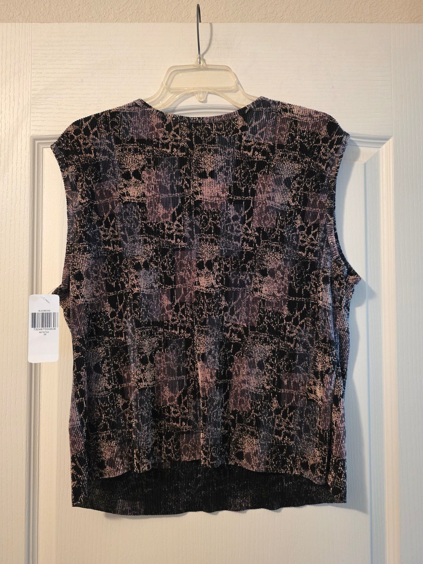 NWT Plisse Pleated Sleeveless Top Size 3X Black Beige Crinkle Polyester 6