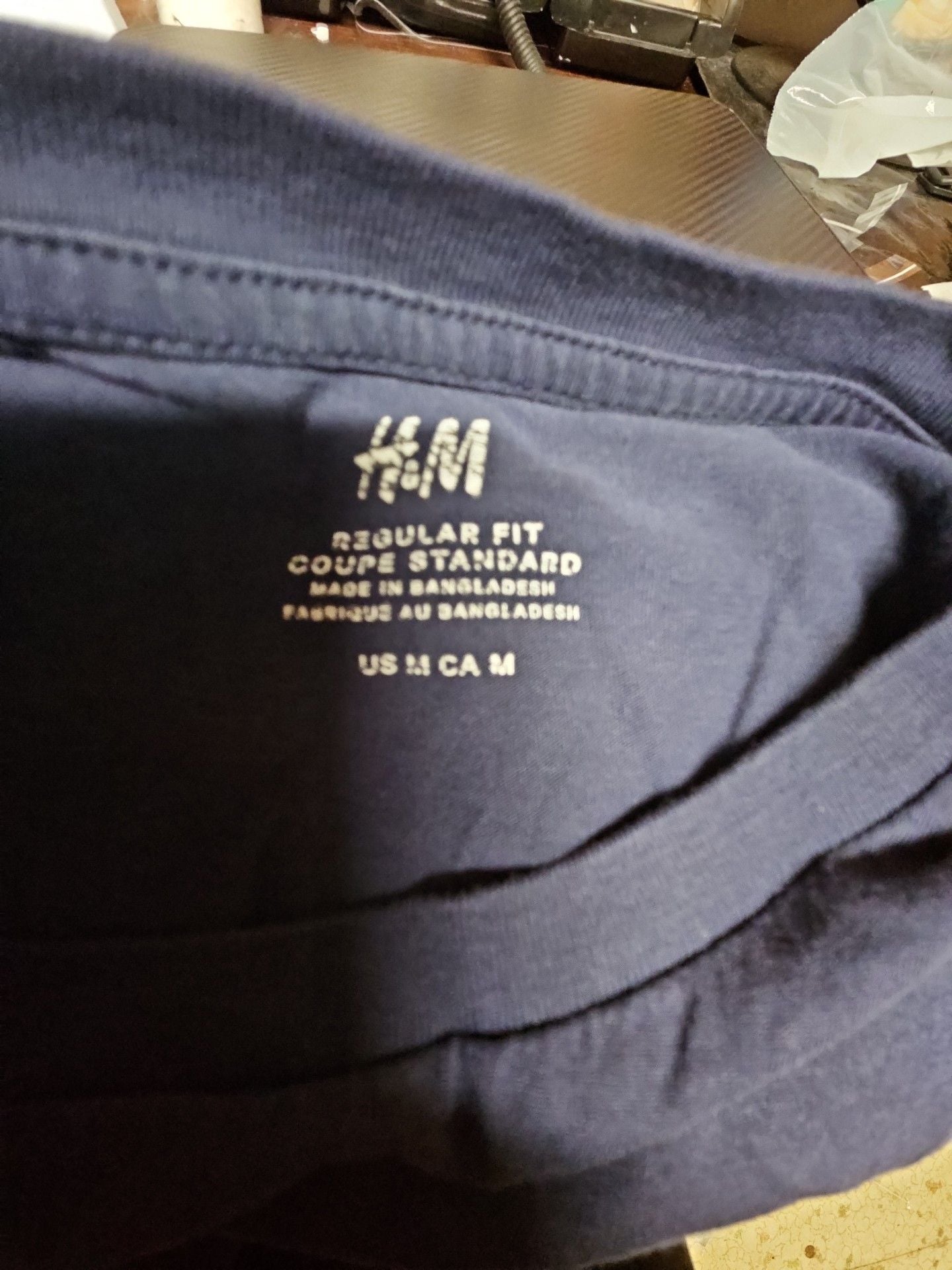 (571) H&M Regular Fit T-Shirt Size M Navy Blue 4