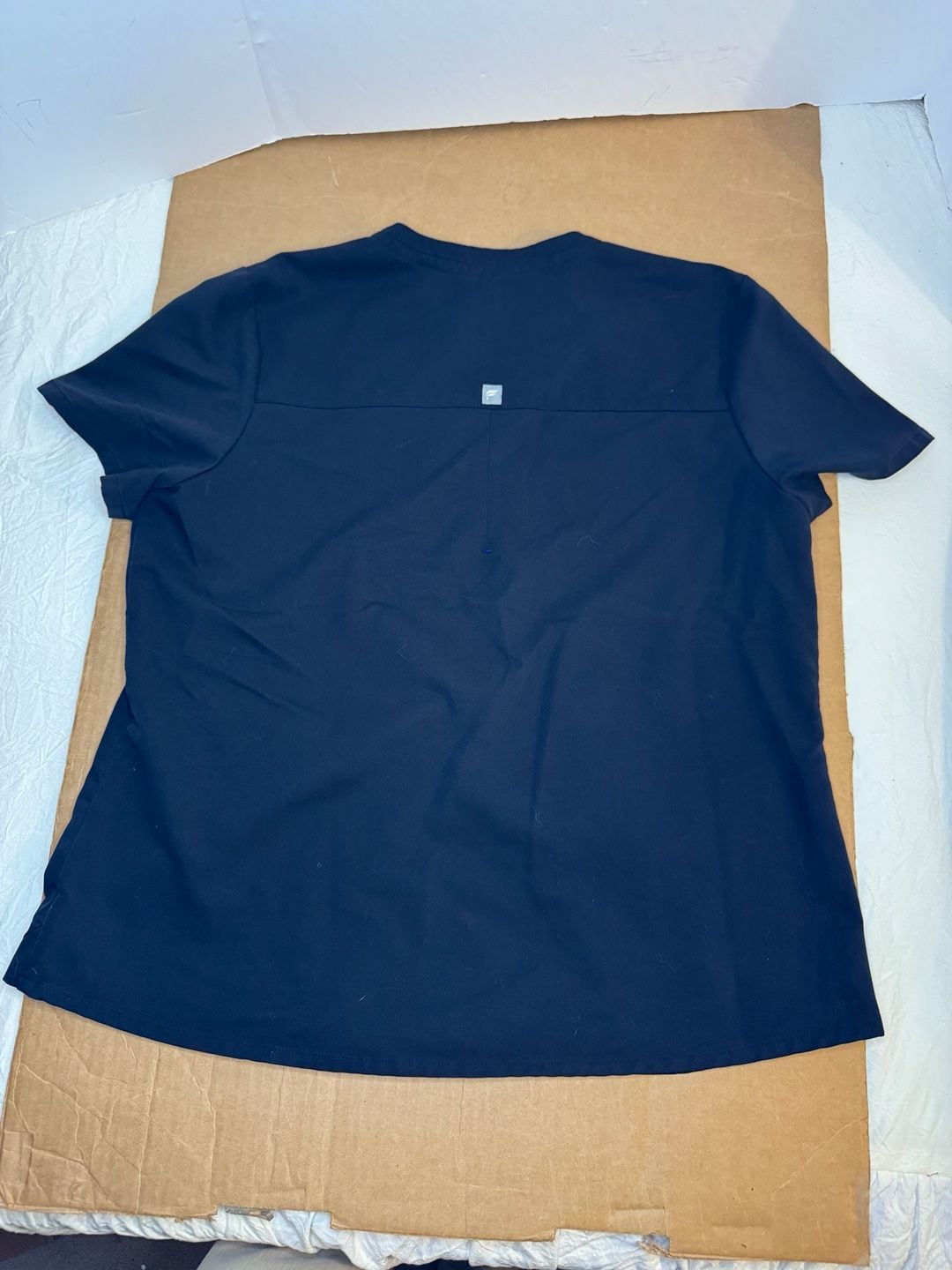 Fabletics Mode Scrub Top Size XL Black V-Neck Short Sleeve 7