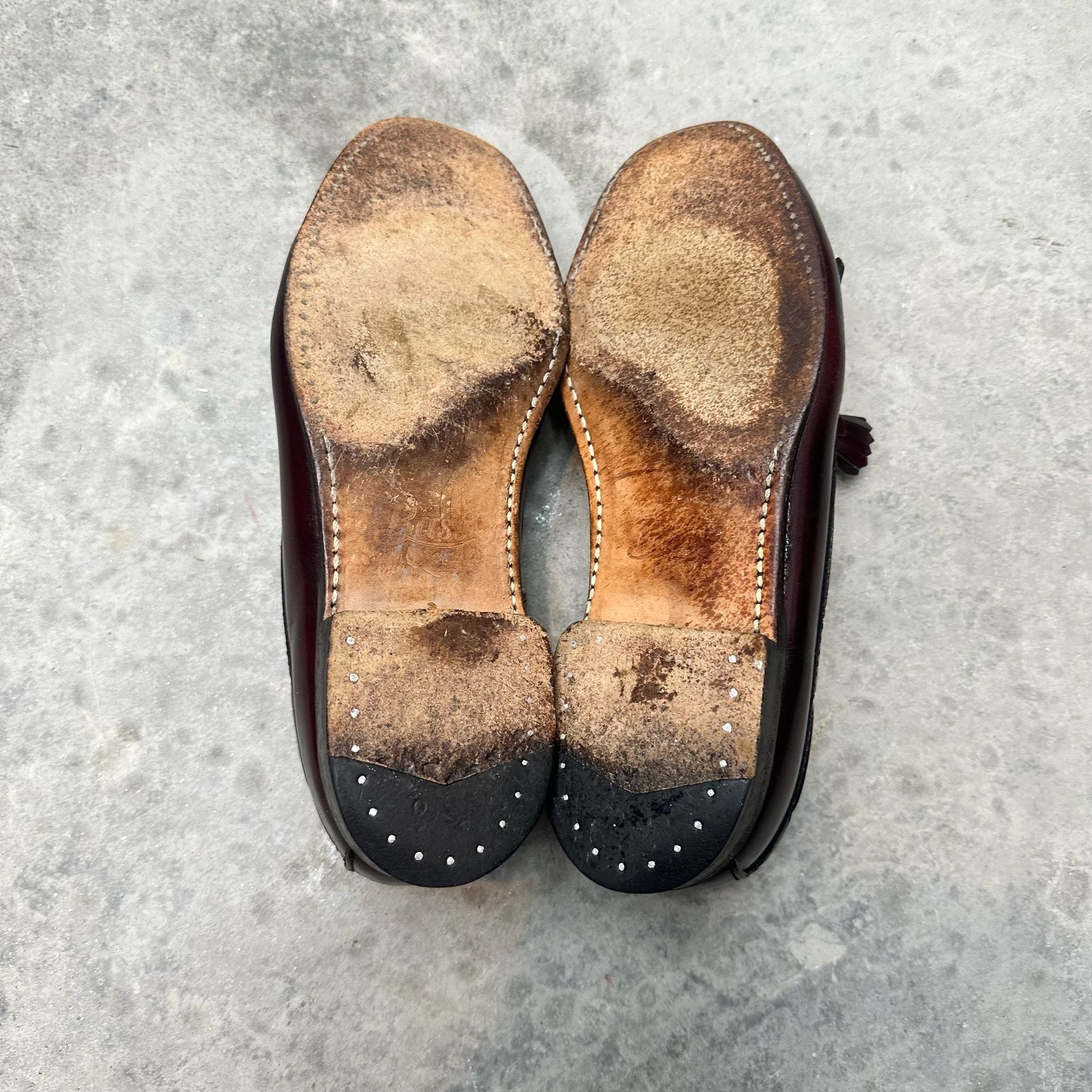 G.H. Bass & Co. Weejuns Tassel Loafers - 7.5D 7
