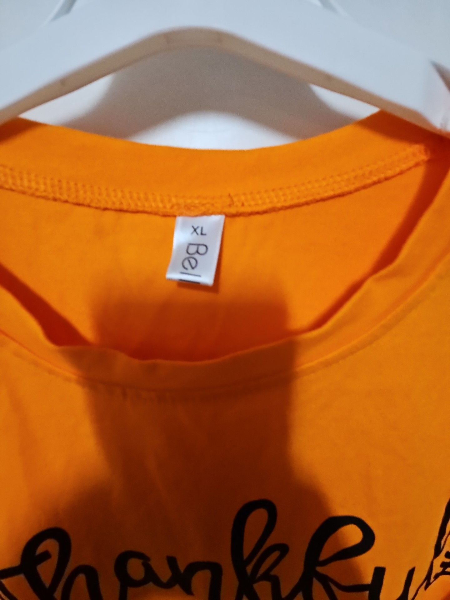 (572) Bella Thankful T-Shirt XL Orange 3