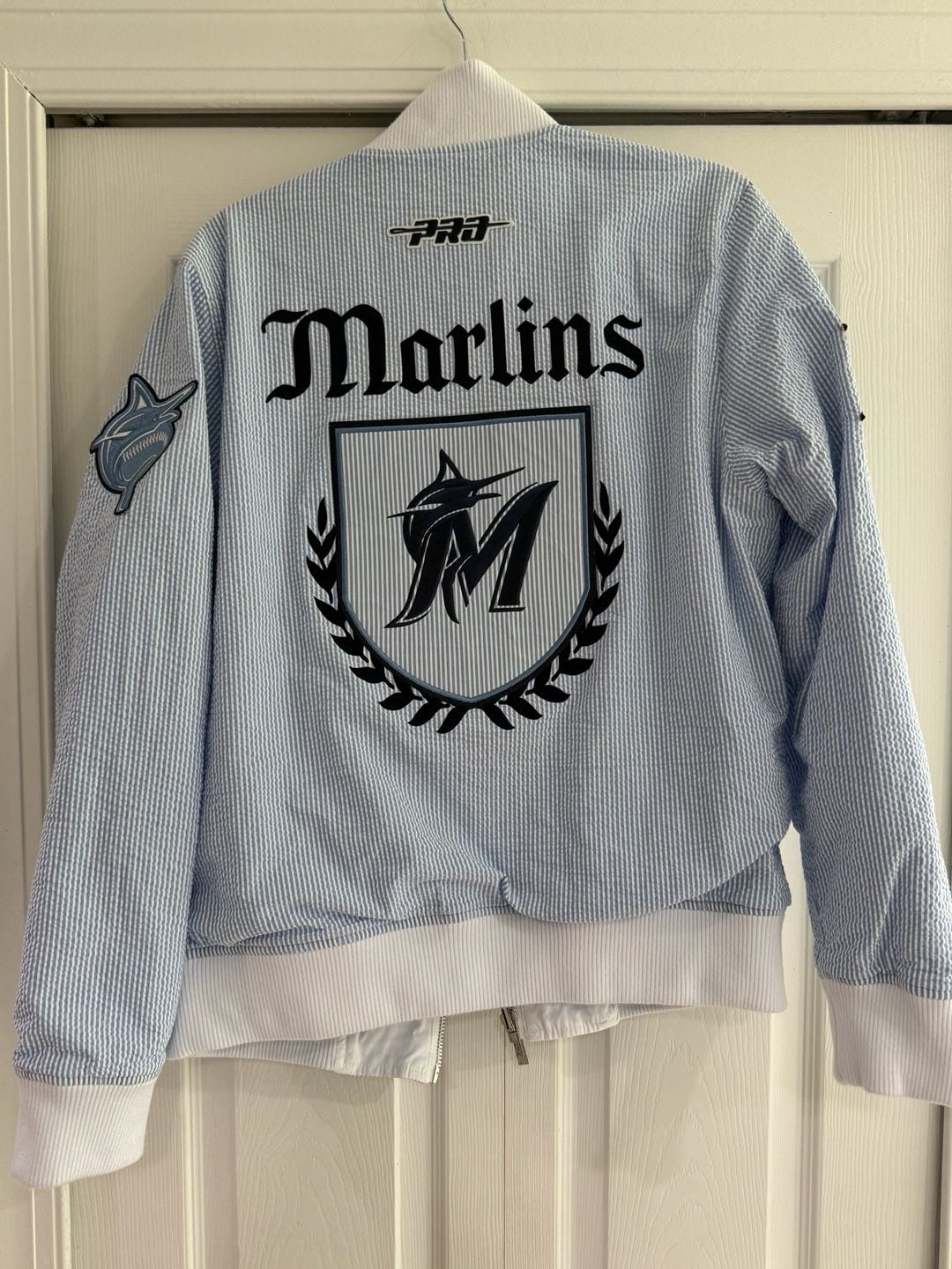 Pro Standard Miami Marlins Seersucker Reversible Bomber Jacket 4
