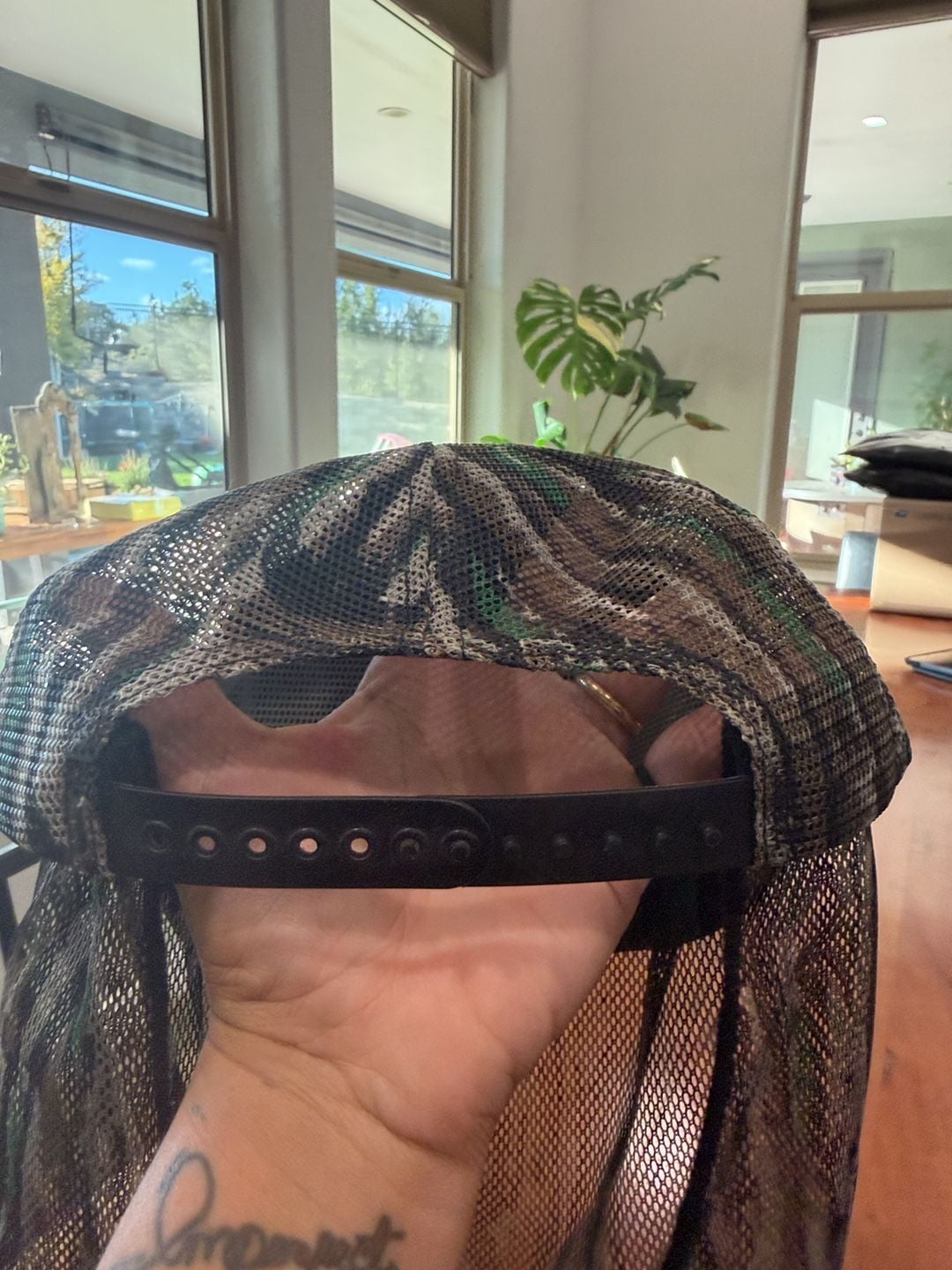 Cabela's Camo Hunting Cap with Neck Flap Snapback Hat 4