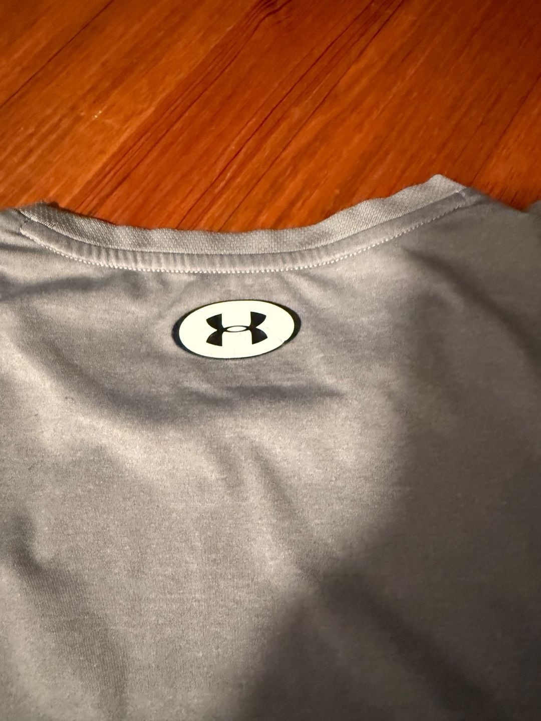 Under Armour HeatGear T-Shirt Size XL Gray Athletic Fitted 7