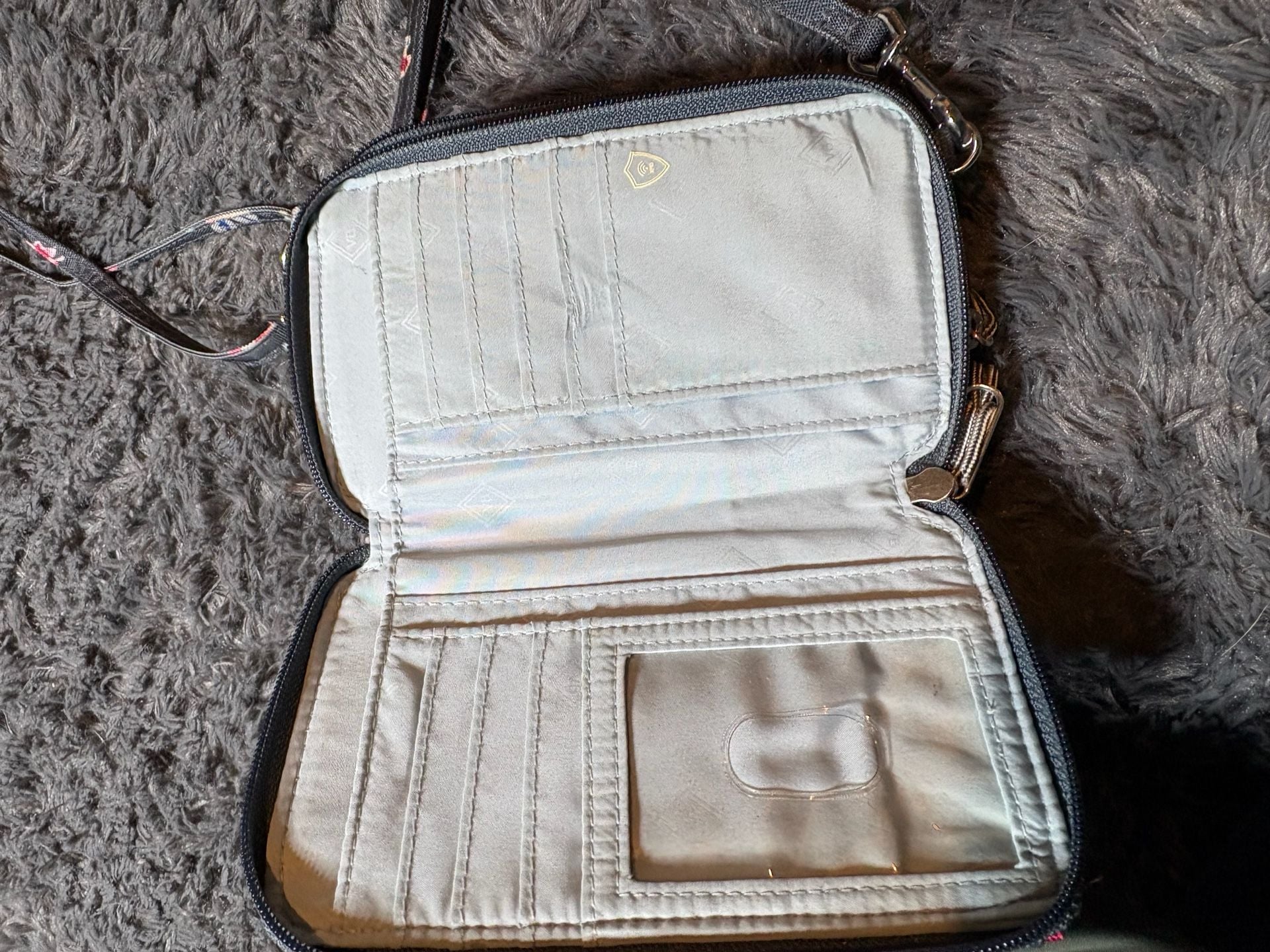 Vera Bradley RFID 3-in-1 Crossbody Wallet Pretty Posies 4