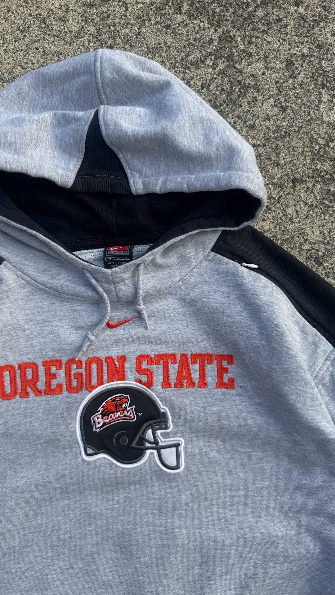 Nike Team Oregon State Beavers Hoodie Size M Gray Black 4