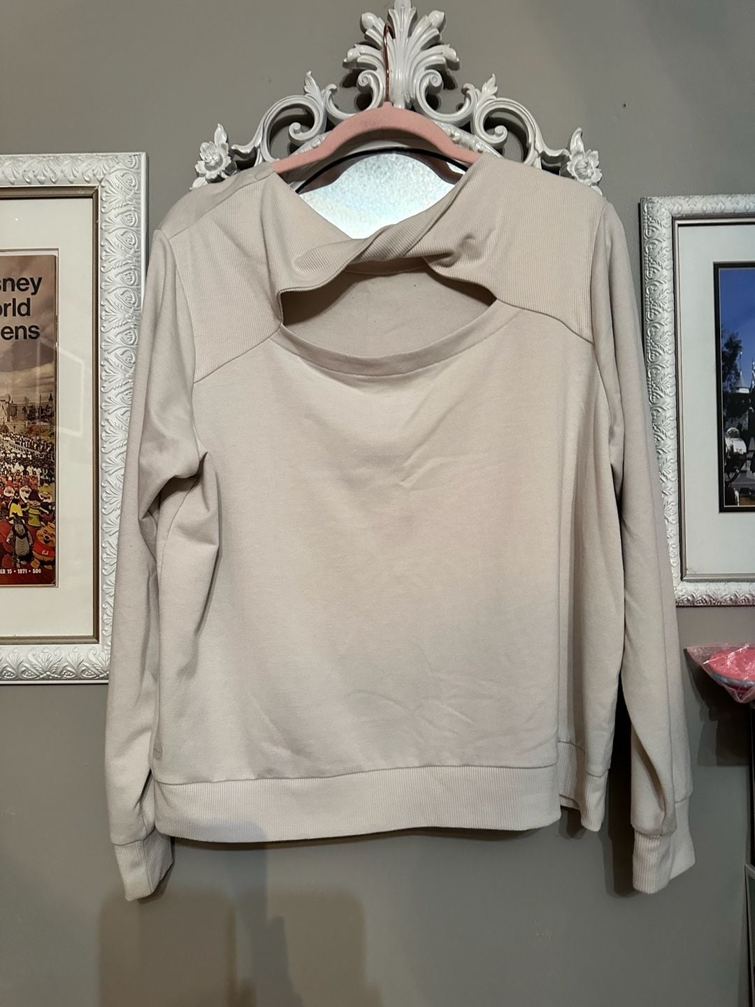 Avia Sweatshirt Size XL (16-18) Khaki Safari Twist Back Pullover 4