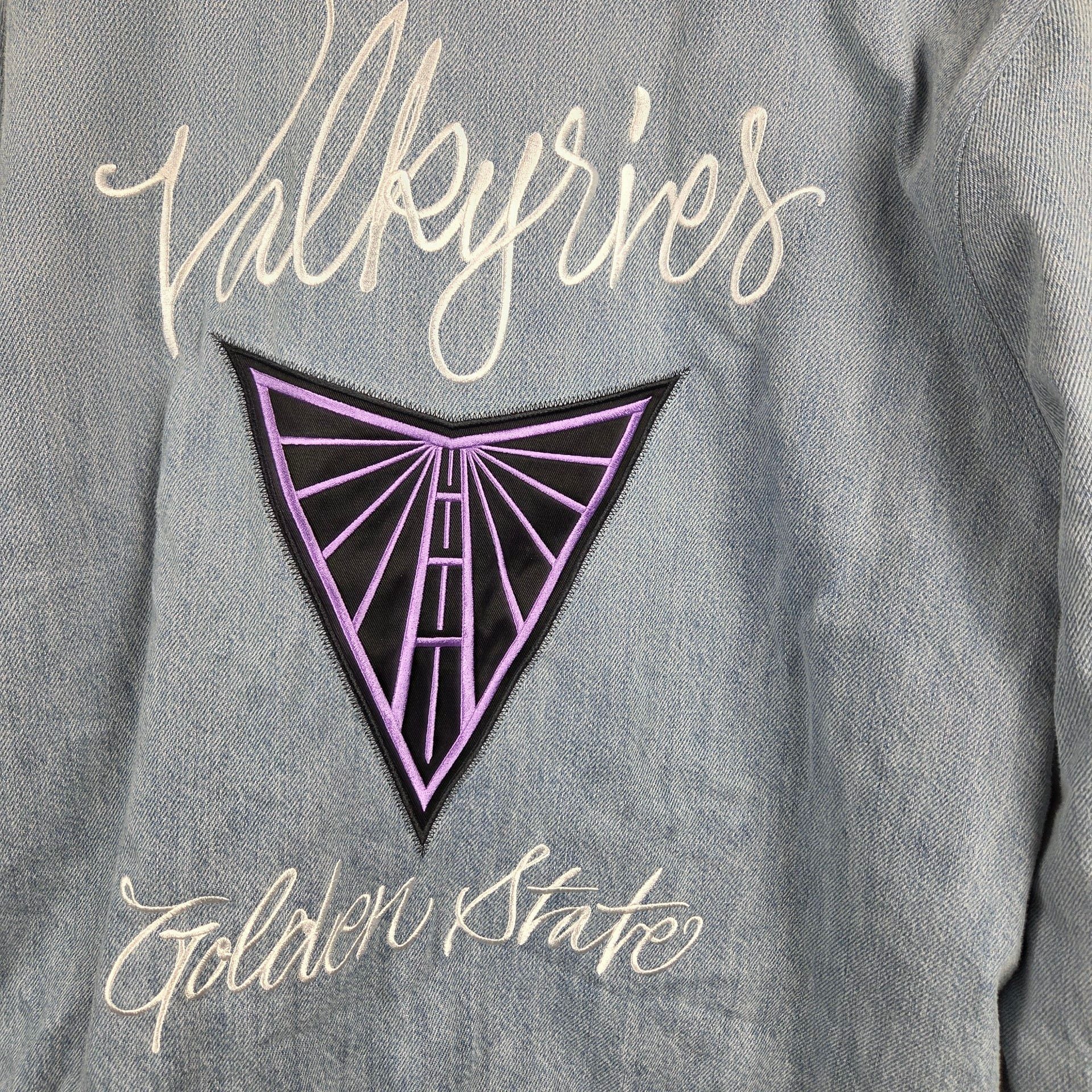 WNBA Golden State Valkyries Denim Bomber Jacket The Wild Collection Size M NWT 5