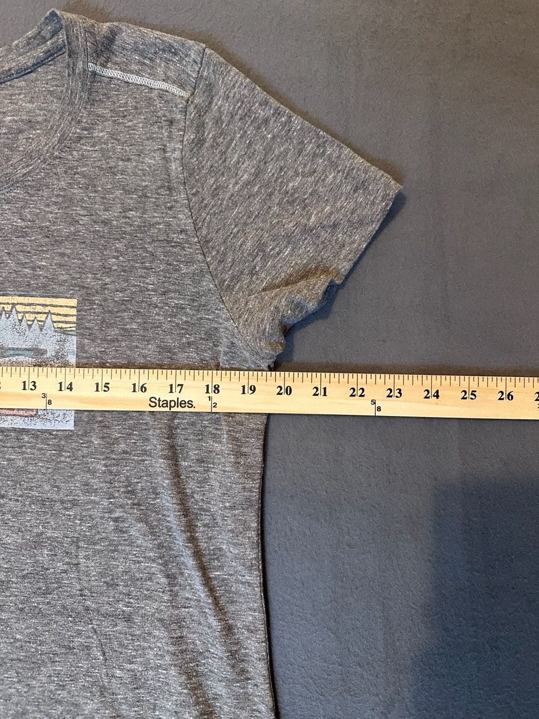 L.L. Bean Graphic T-Shirt Size L Reg Gray Mountain Logo Short Sleeve 4