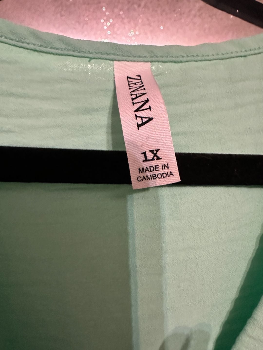 Zenana Sleeveless Top Size 1X Mint V-Neck Textured Pullover 4