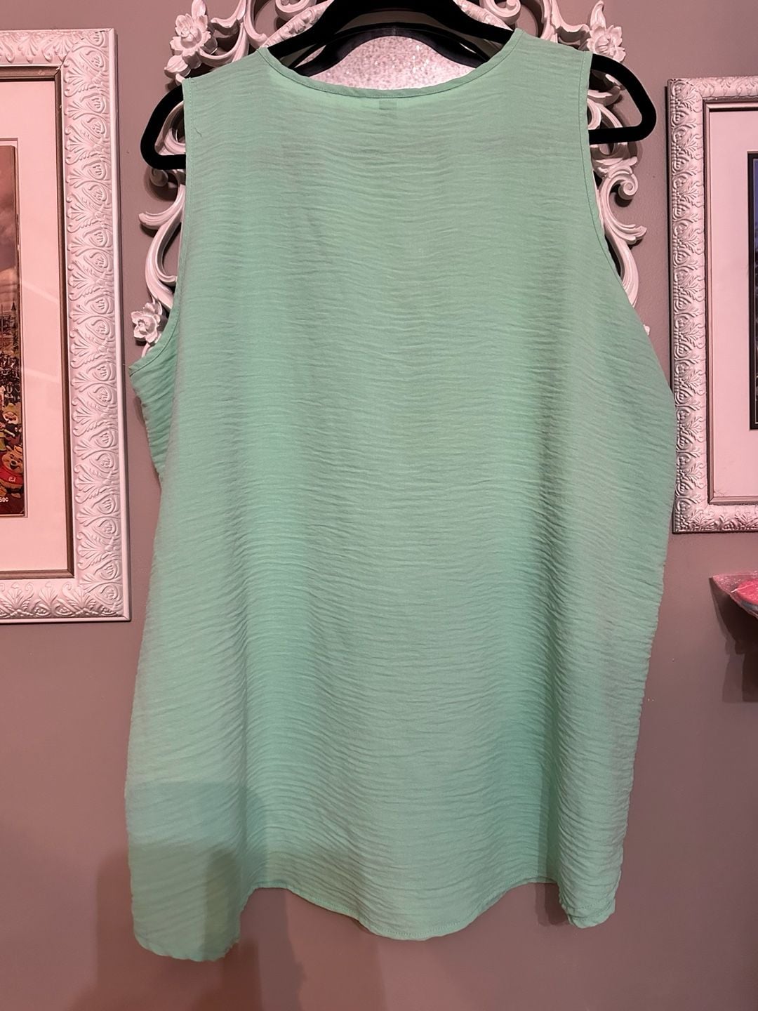 Zenana Sleeveless Top Size 1X Mint V-Neck Textured Pullover 6