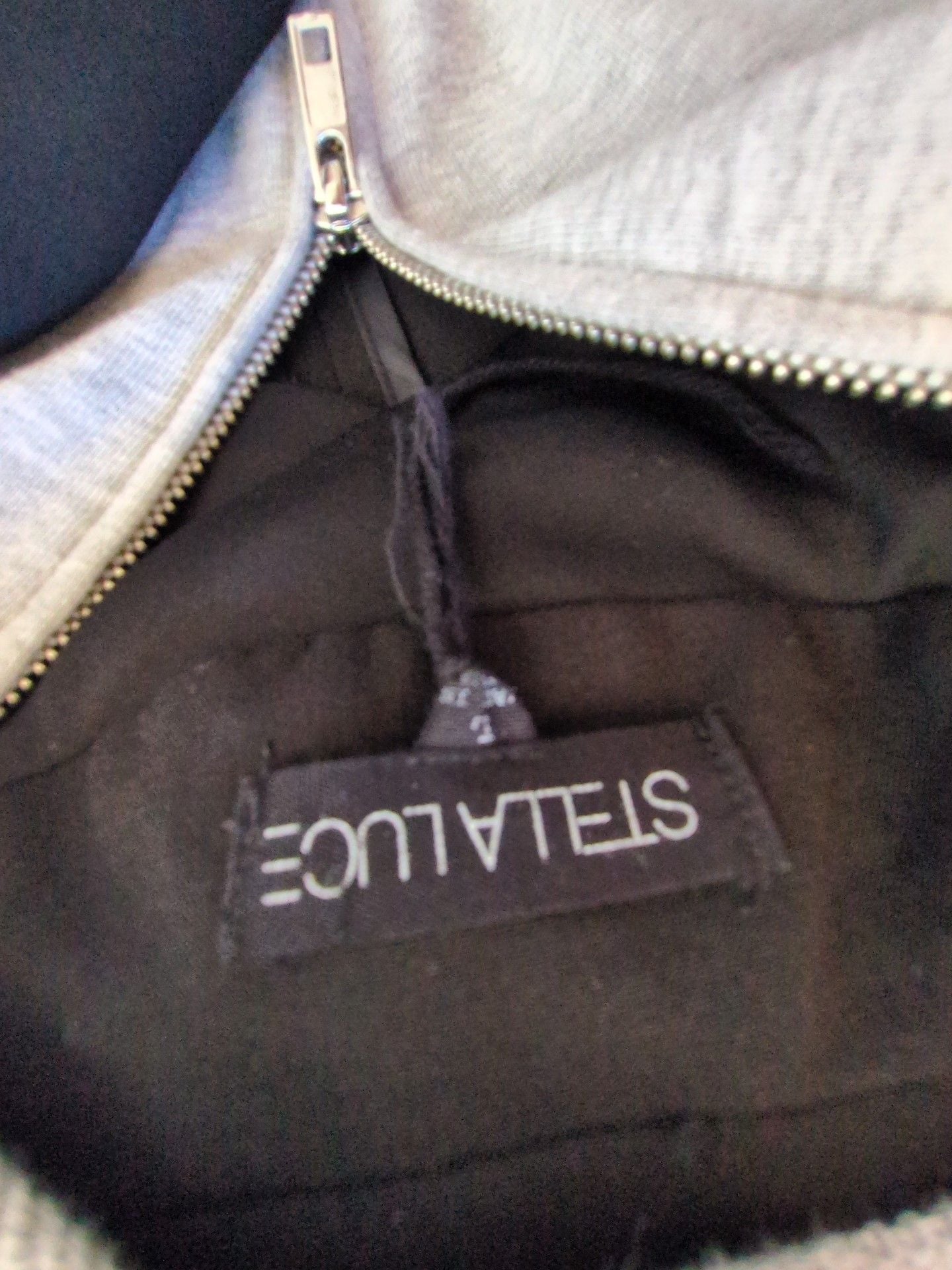 Product thumbnail 5
