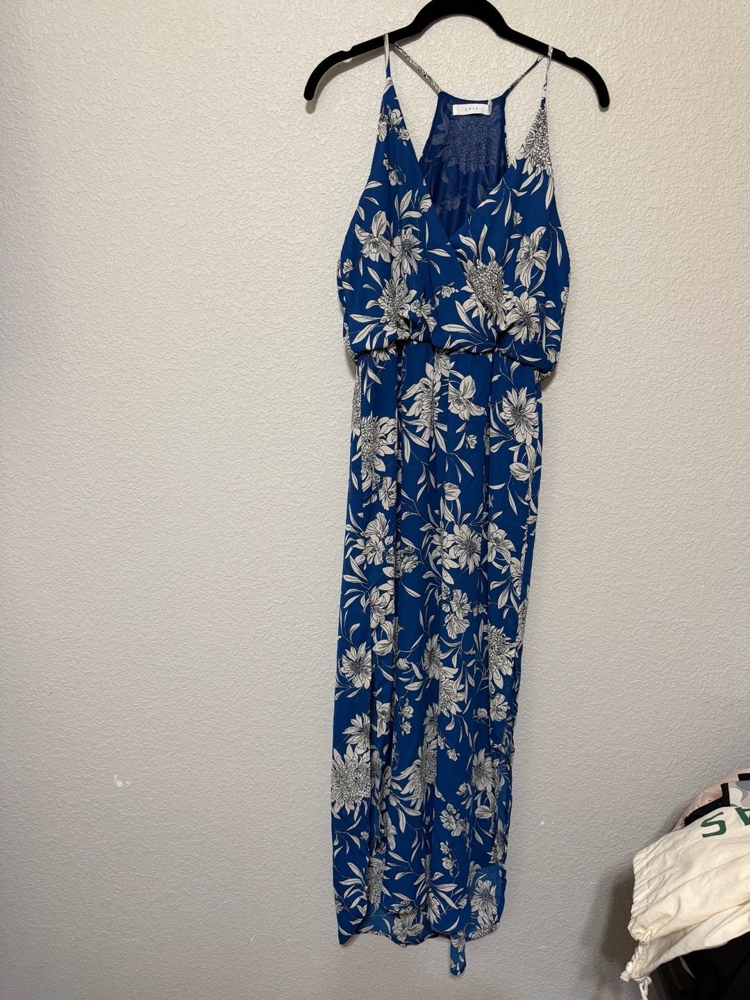 Lush Floral Maxi Dress Size M Blue White Halter V-Neck 2