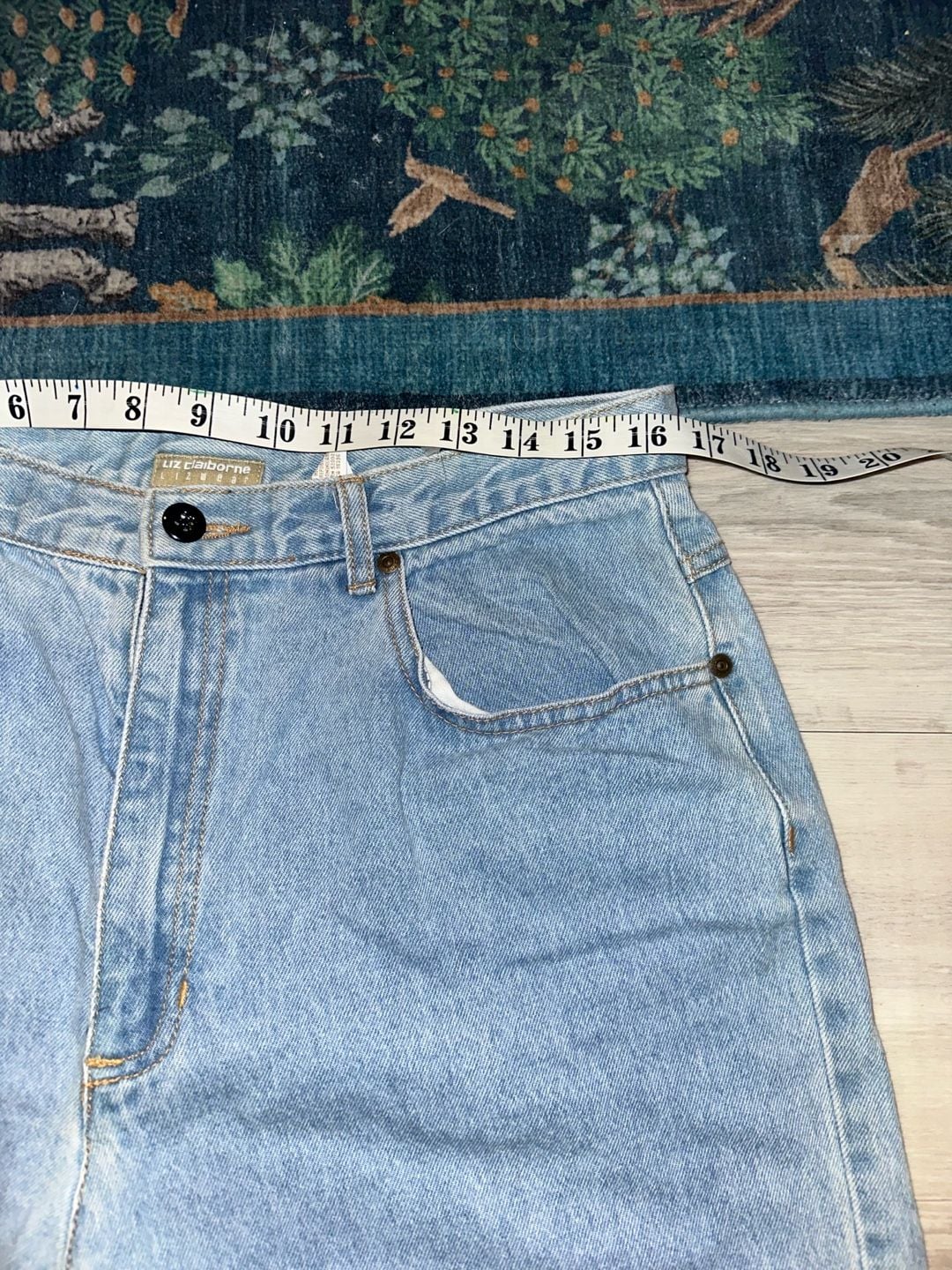 Liz Claiborne Lizwear Jeans Size 16-Long Light Blue Denim Mom Jeans 4