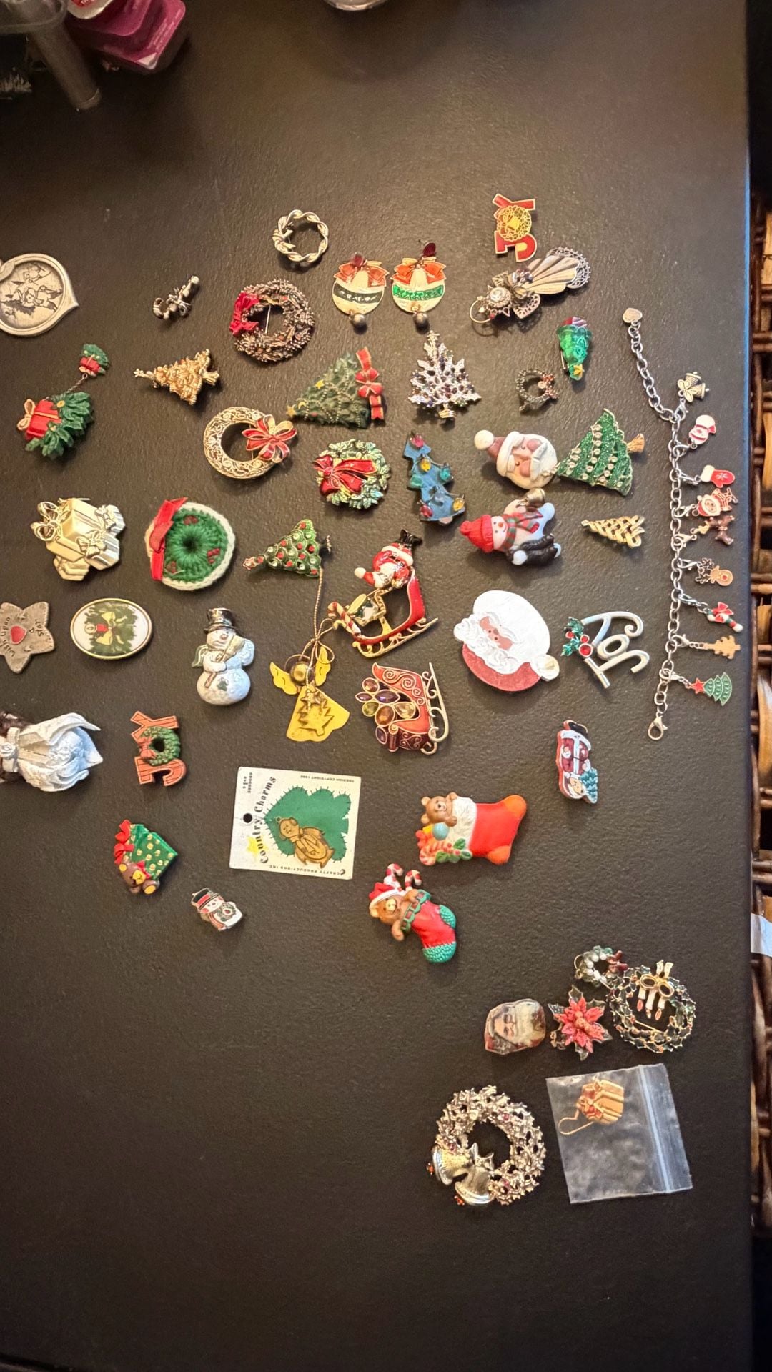 Vintage Christmas Jewelry Lot 3